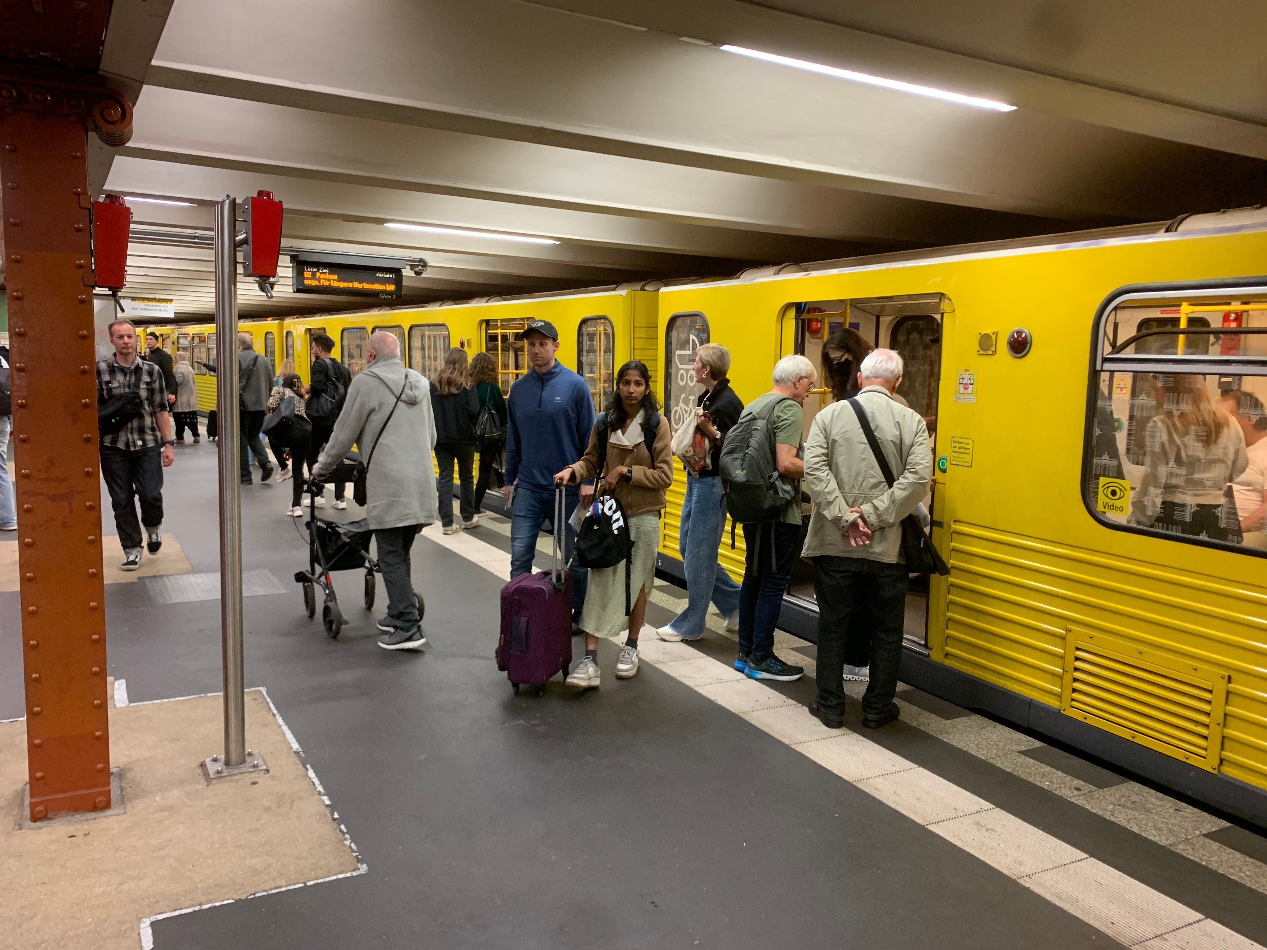 Die große BVG-Krise: Immer noch Ausfälle auf der U2, App spielt verrückt