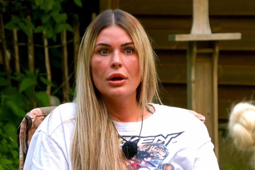 Gloria Schwesinger gesteht im Interview mit RTL, dass sie in fast allen Beziehungen bislang untreu war.