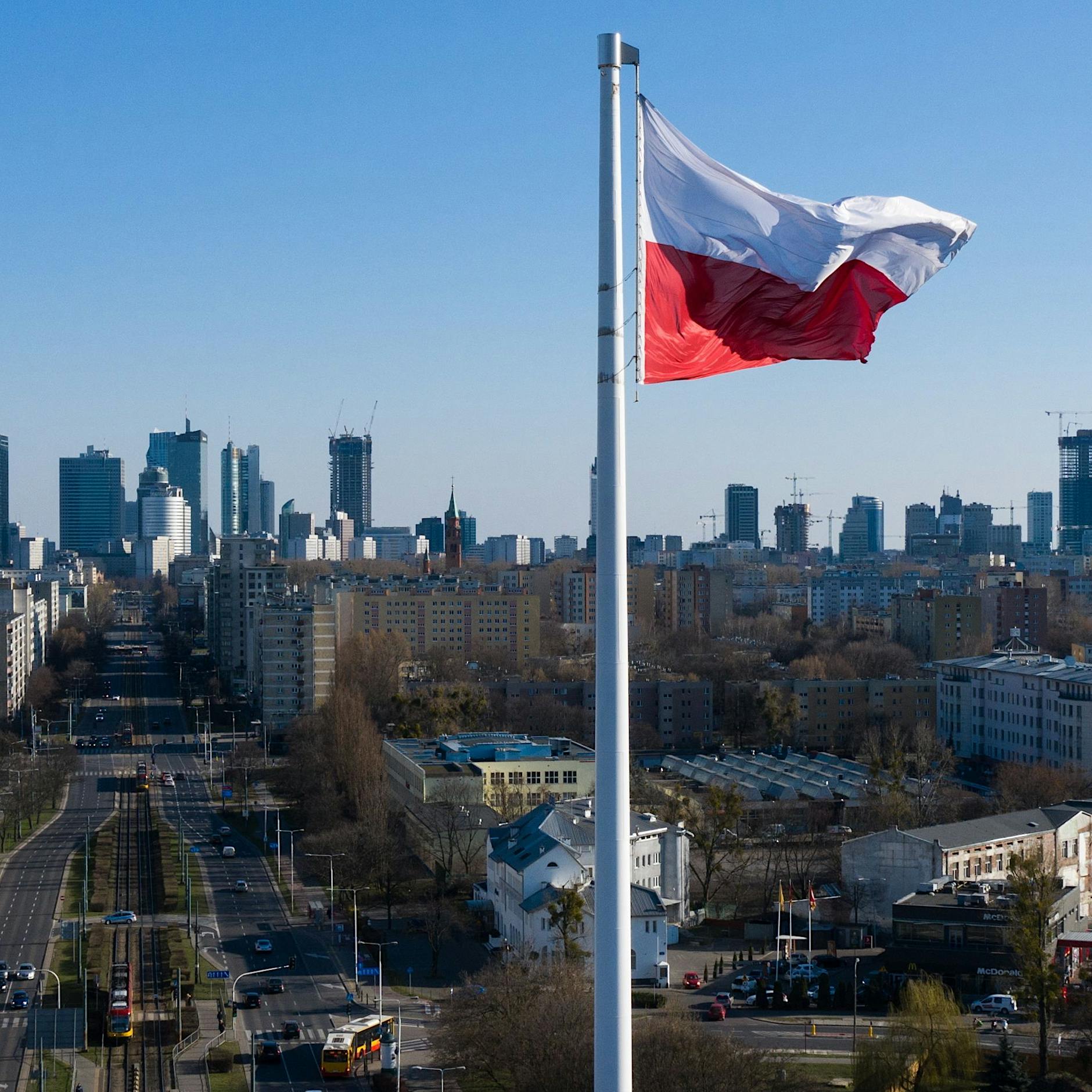 Polen will einen Mega-Flughafen bauen: Wird das die große Konkurrenz für den BER?