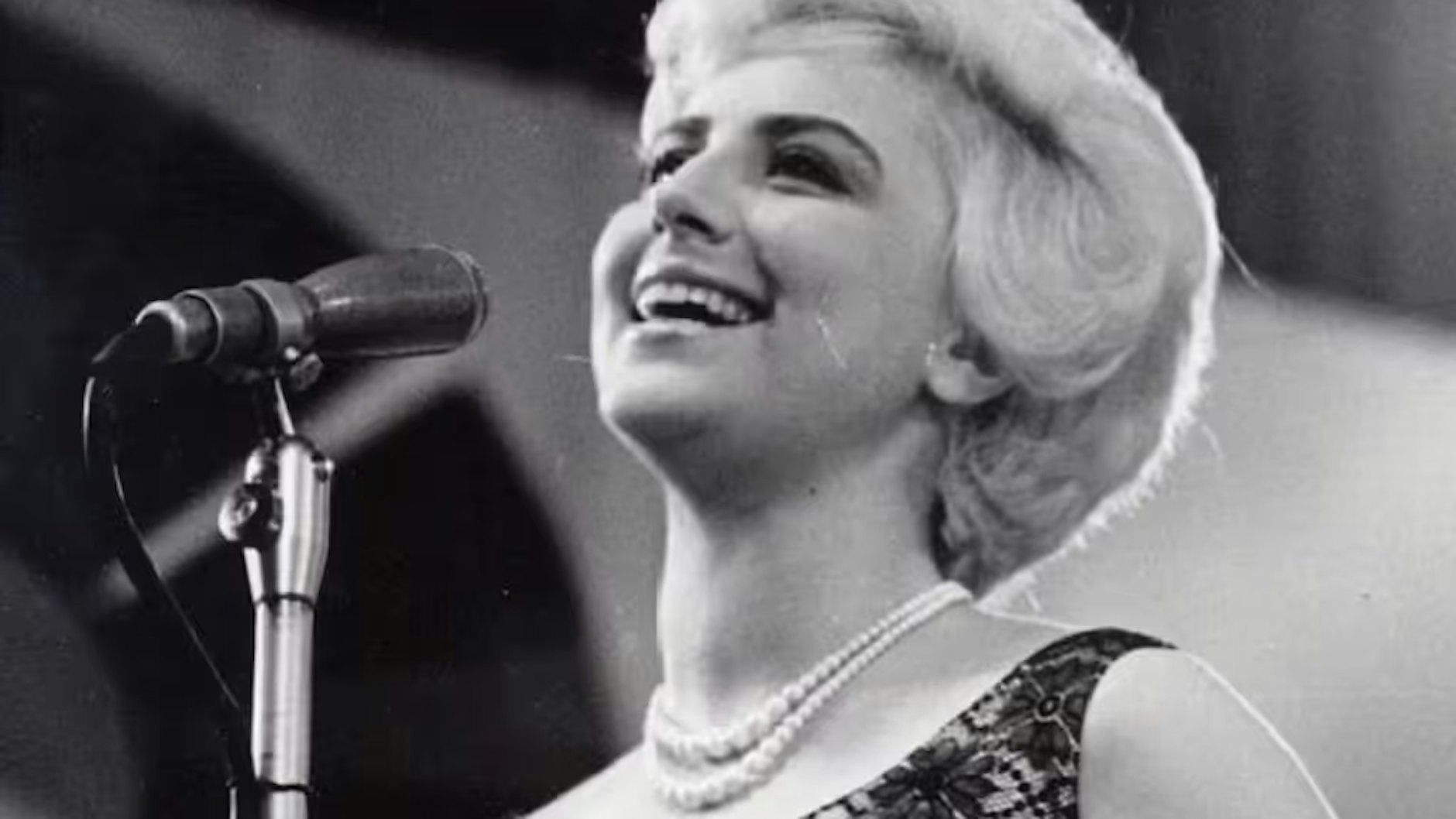 Bärbel Wachholz bei einem Konzert in den 60er-Jahren.