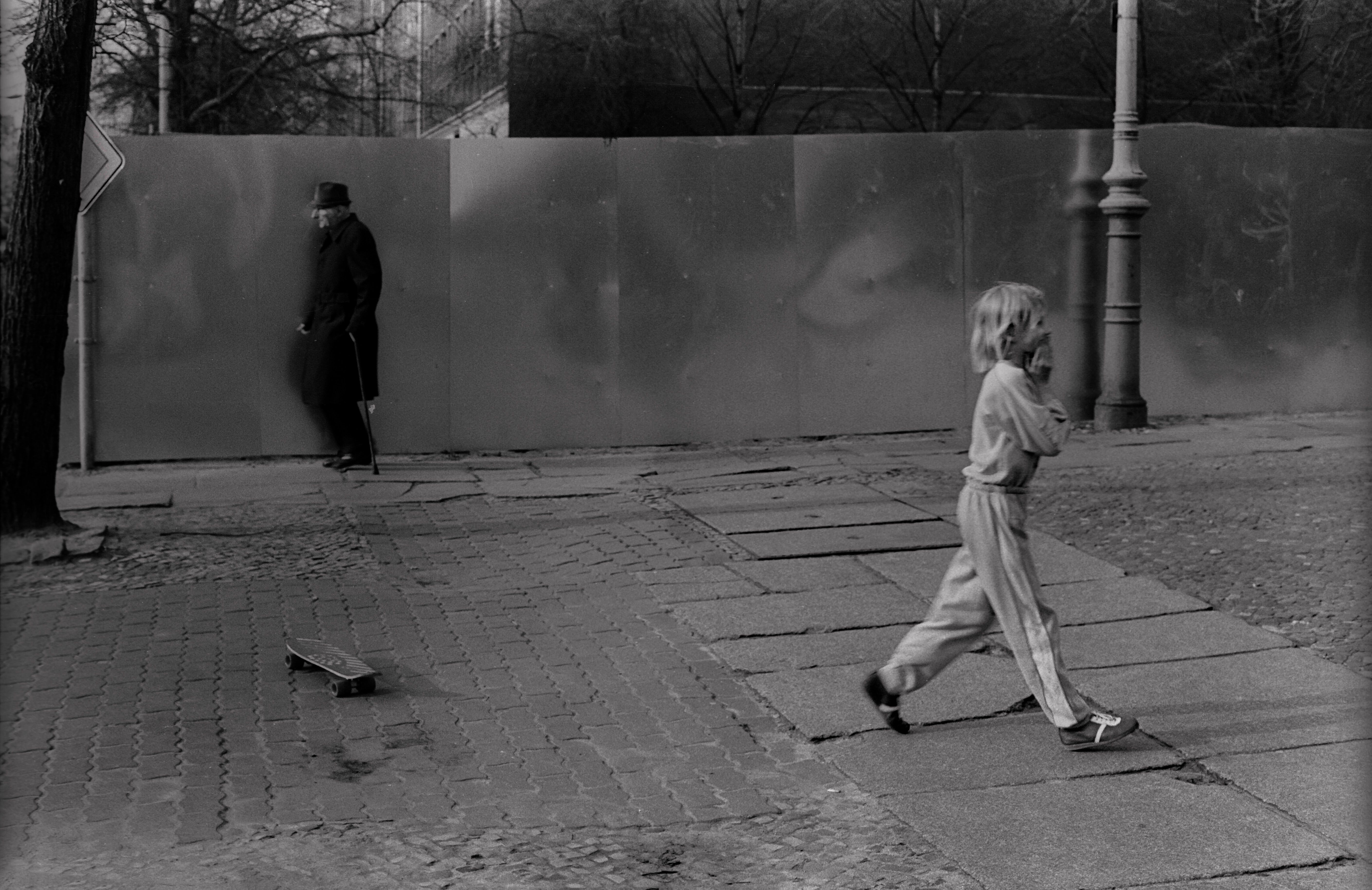 Historikerstreit, Teil 3: Warum es fatal ist, die DDR als Diktatur abzutun – Wolfgang Herzberg