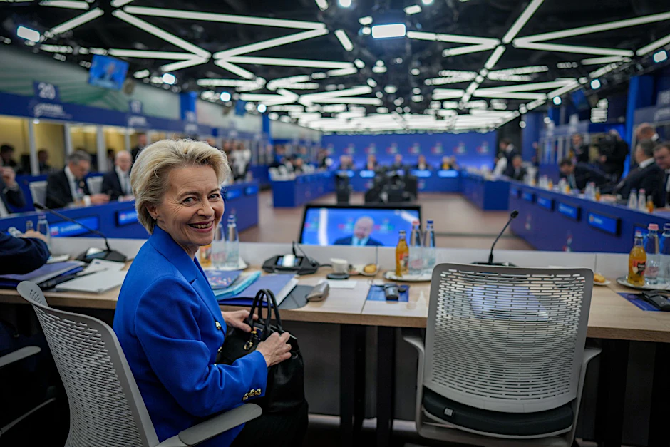 Ursula von der Leyen, Präsidentin der Europäischen Kommission, hat Medizin studiert.