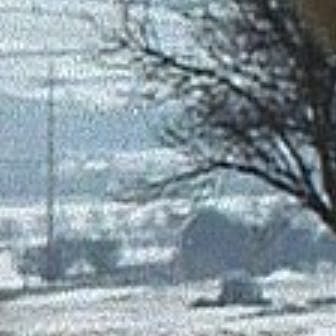 Bei den Filmaufnahmen ist plötzlich ein Hochspannungsmast zu erkennen.