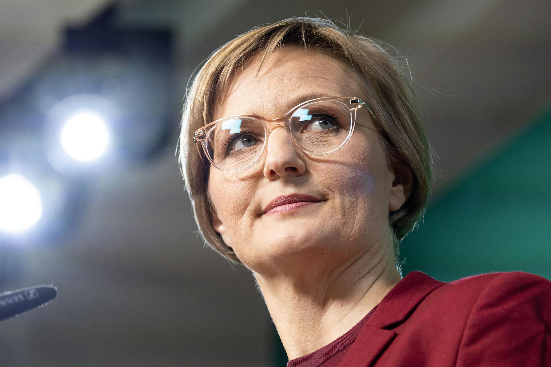 „Alle Generationen müssen ihren fairen Anteil leisten“, sagt Franziska Brantner.