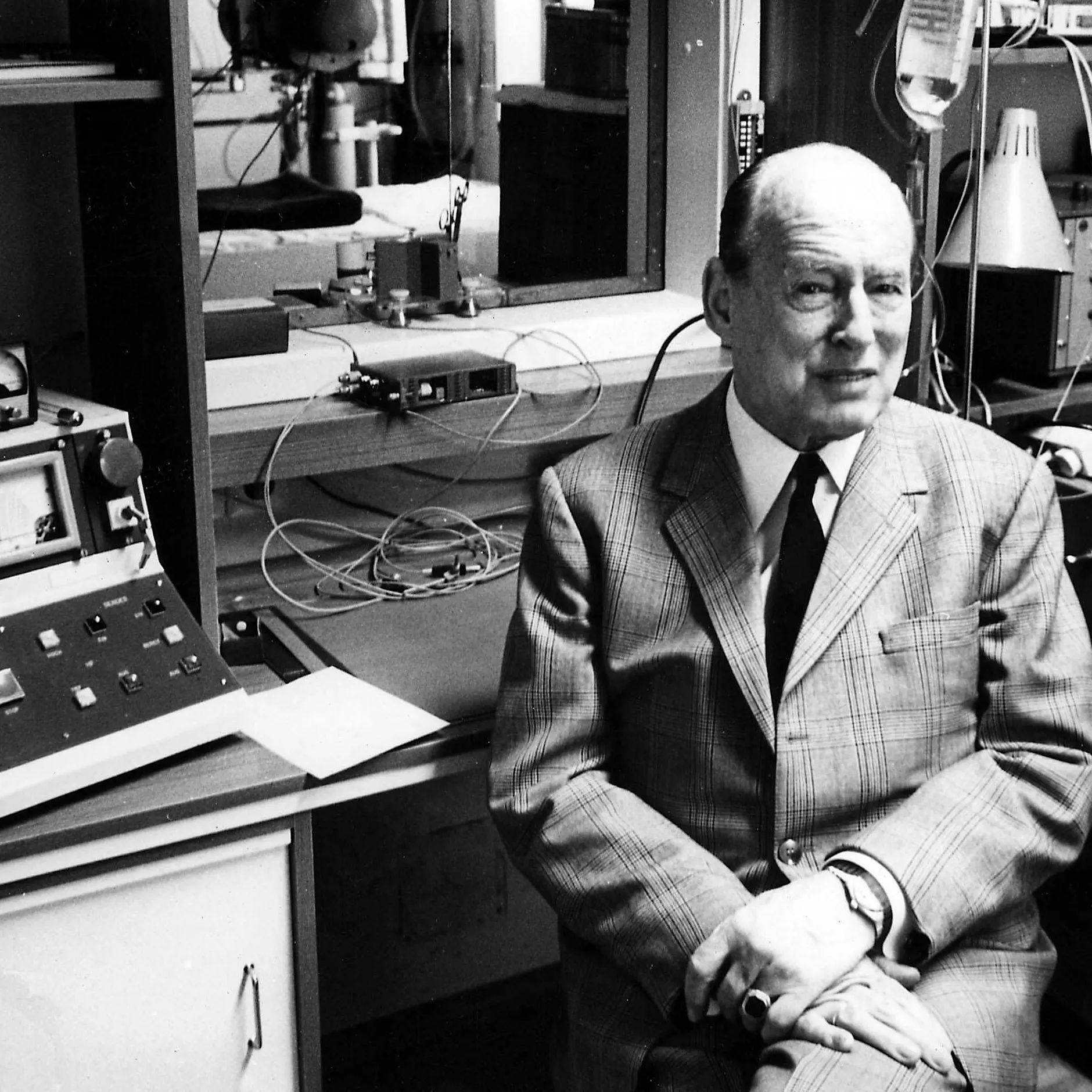 Von Malimo bis zur Atombombe: Vier DDR-Genies, die jeder kennen sollte