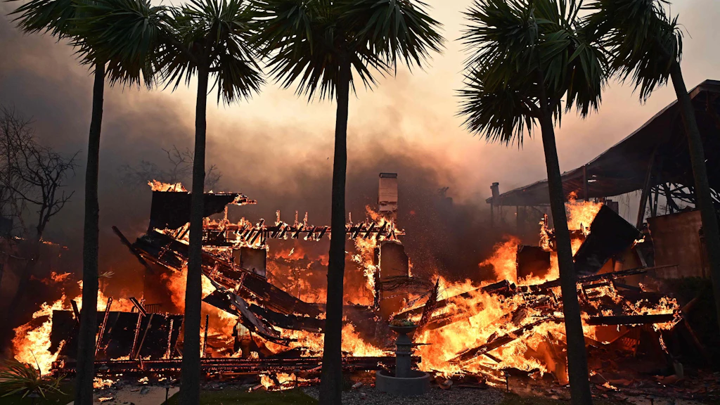 Die verheerenden Brände im Januar im Großraum Los Angeles zerstörten Tausende Häuser, insgesamt kamen 31 Menschen ums Leben.