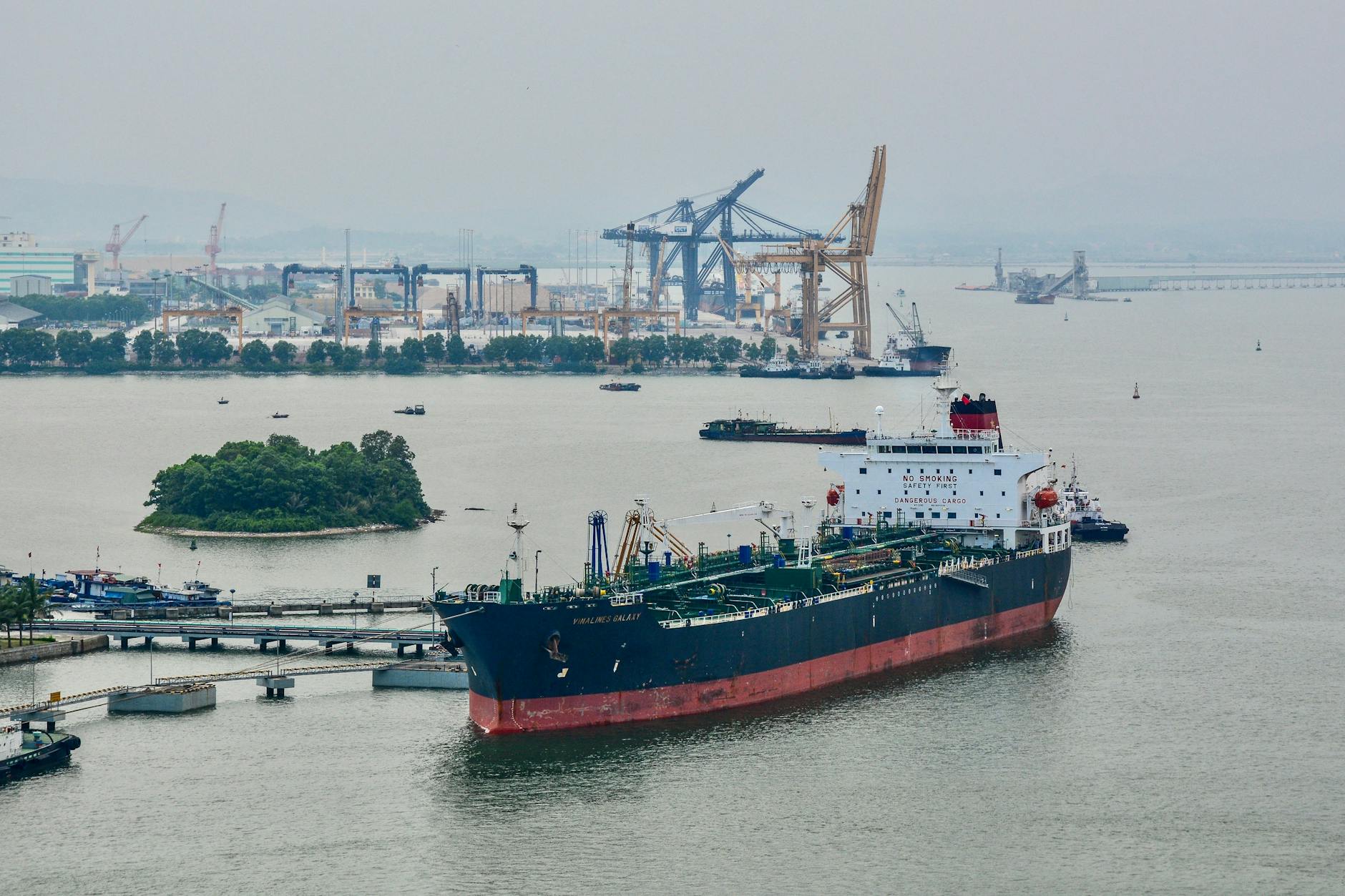 Der Hafen von Hai Phong in Vietnam: Hier nahm die Irrfahrt der „MV Kathrin“ ihren Anfang.