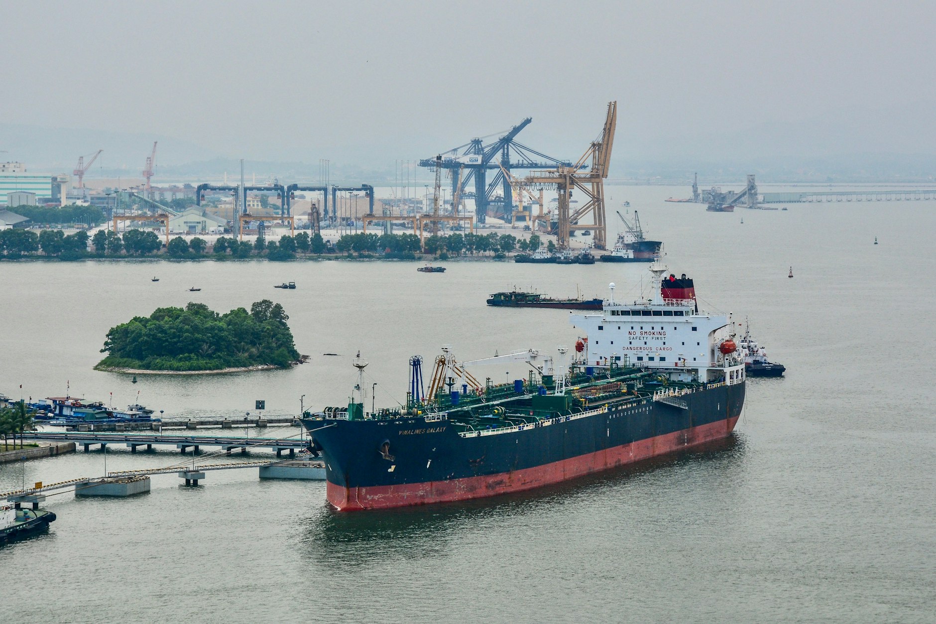 Der Hafen von Hai Phong in Vietnam: Hier nahm die Irrfahrt der „MV Kathrin“ ihren Anfang.