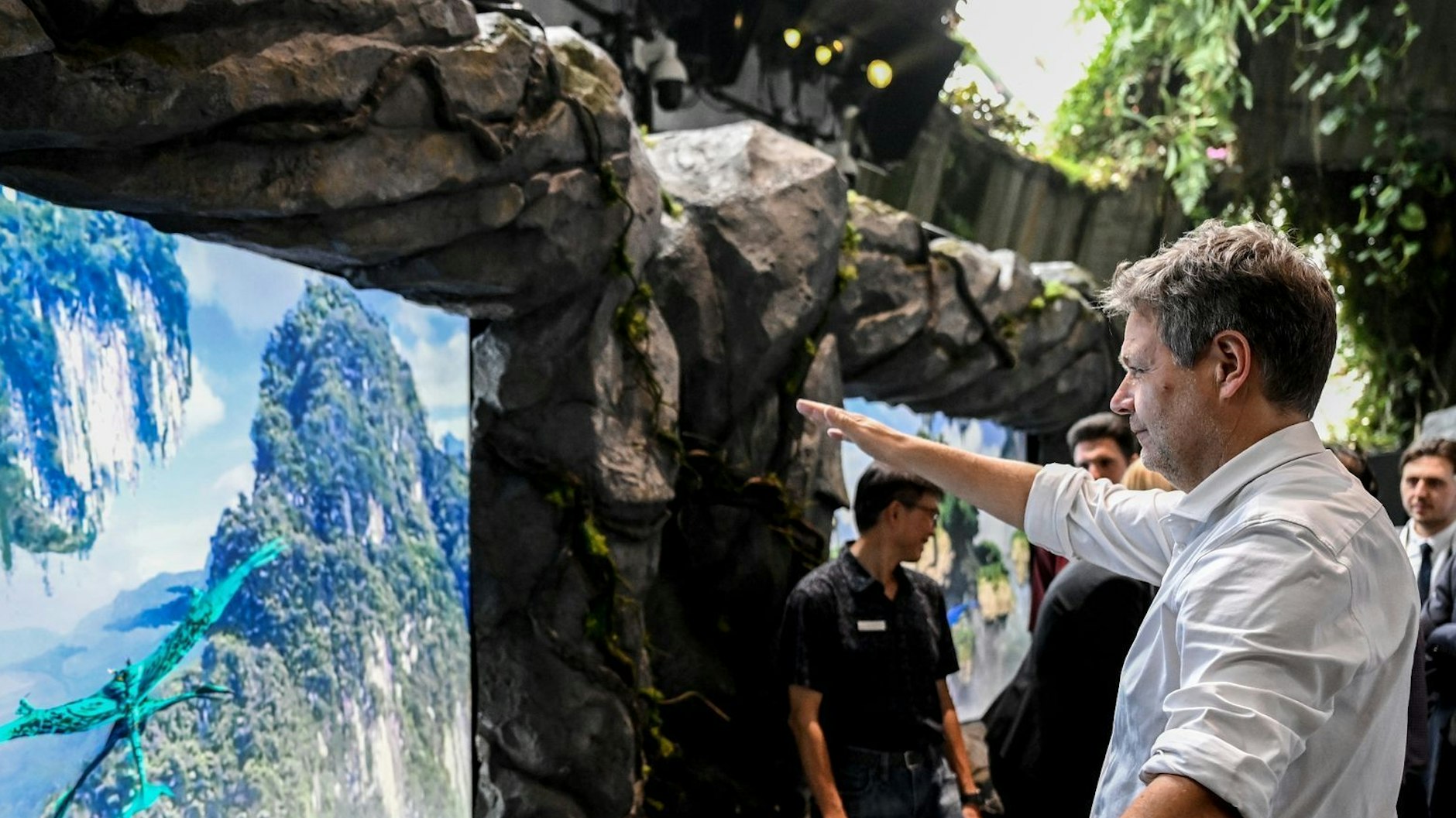 Was tut Vizekanzler Robert Habeck da?