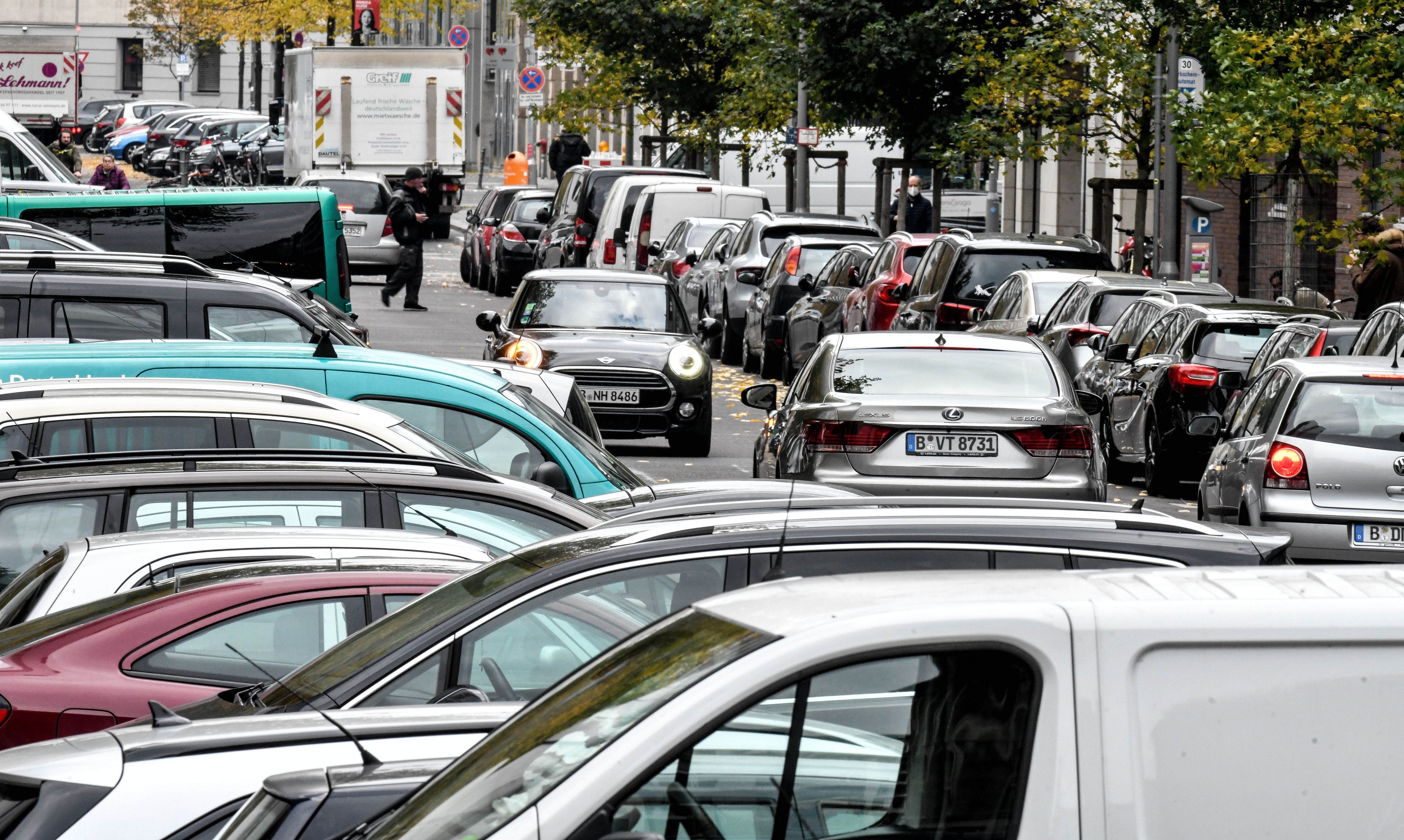 Image - Berliner SPD beschließt: Autofahrer sollen 160 Euro fürs Parken zahlen!