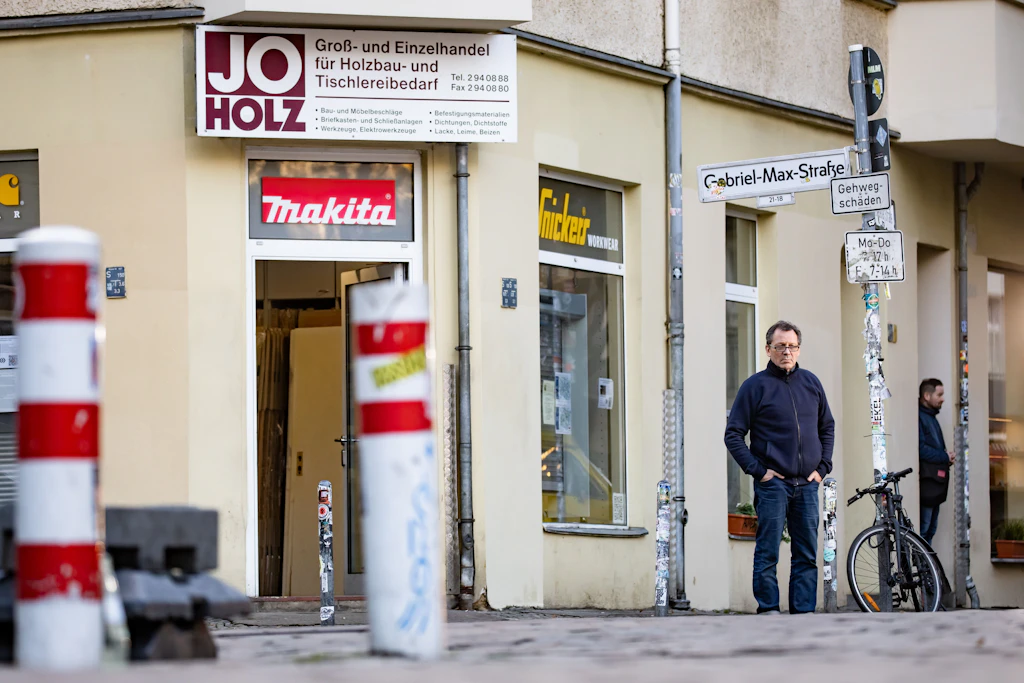 „Das ist Krieg gegen Autos!“: Friedrichshainer Ladenbesitzer sieht seine Existenz bedroht