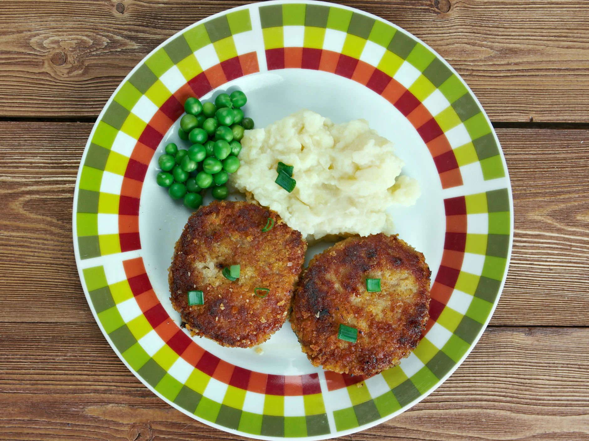 Das Kotelett Pojarski wurde erstmals im 19. Jahrhundert gebraten - und den sollte des russischen Zaren Nikolaus I. täuschen.  