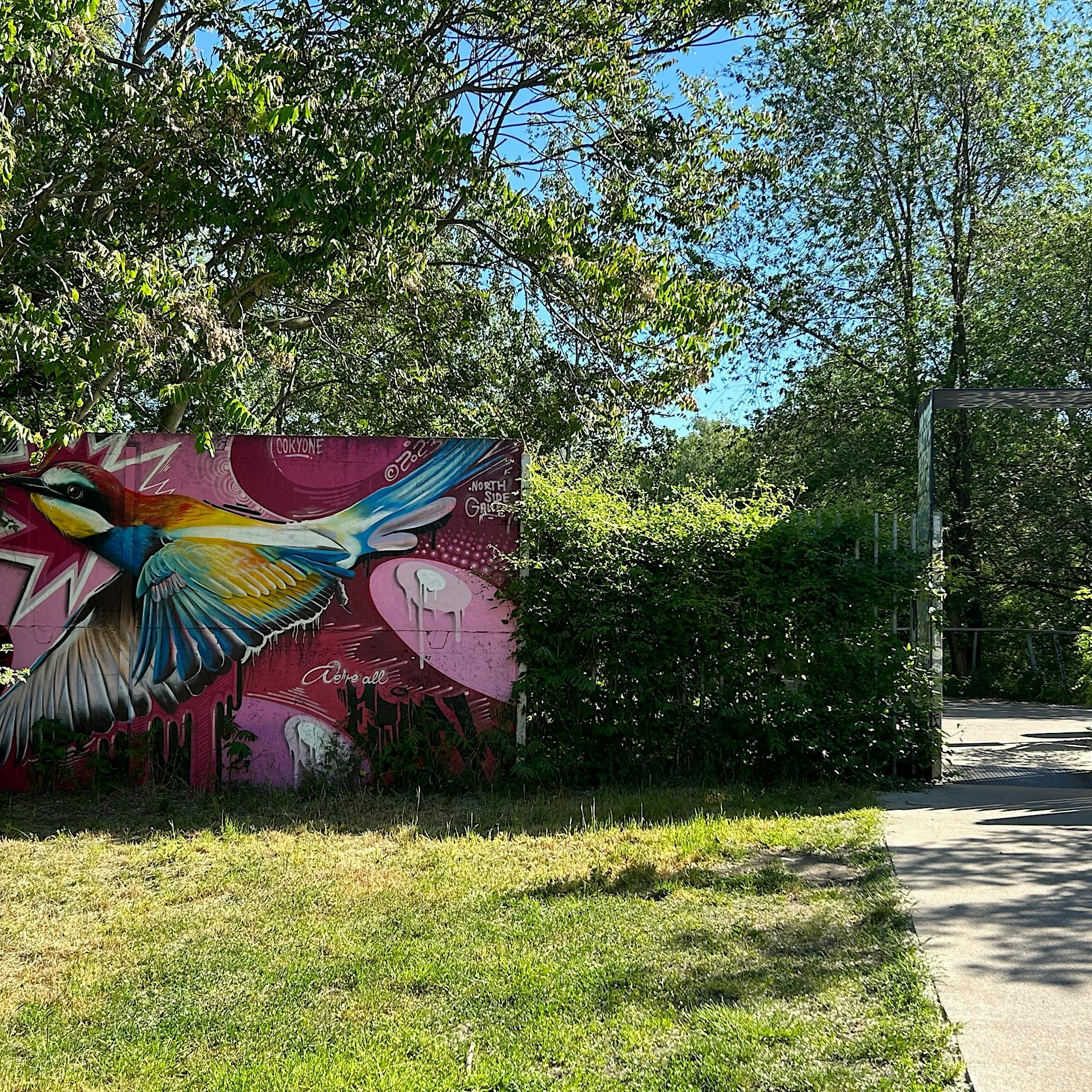 Berlin-Mitte: Anwohner widersprechen Vorwürfen um Graffiti-Mauer am Nordbahnhof