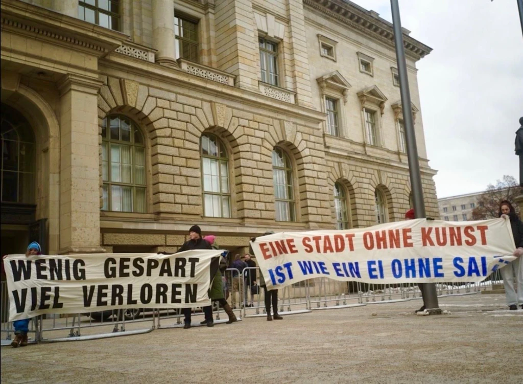 In Berlins kommunalen Galerien wird Schmalhans zum Kunstmeister