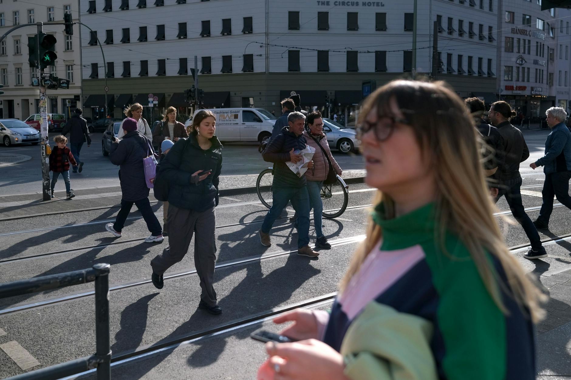 Menschen auf der Torstraße