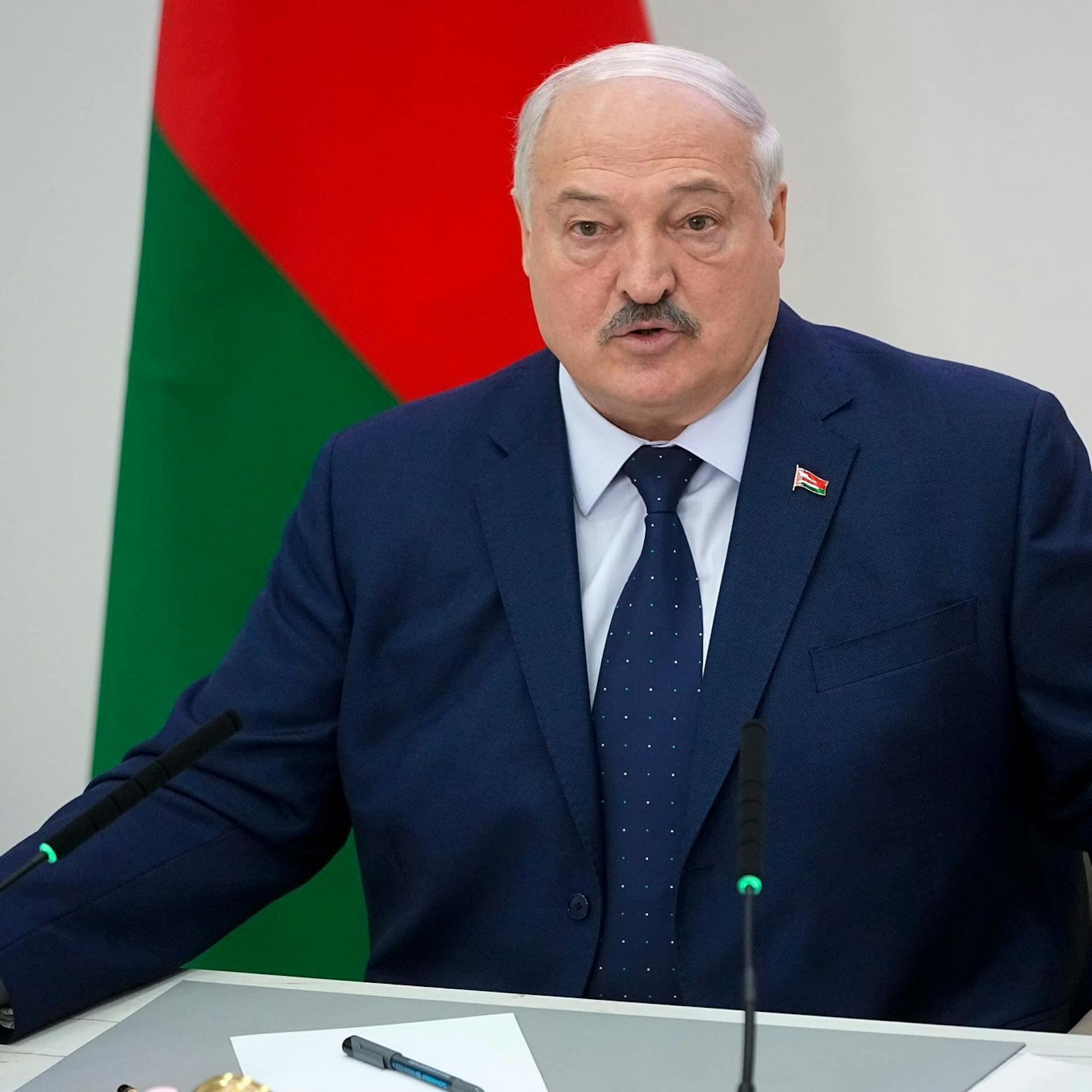 Image - Lukaschenko nennt Trump einen „brillanten“ Außenpolitiker – Friedensgespräche in Belarus?