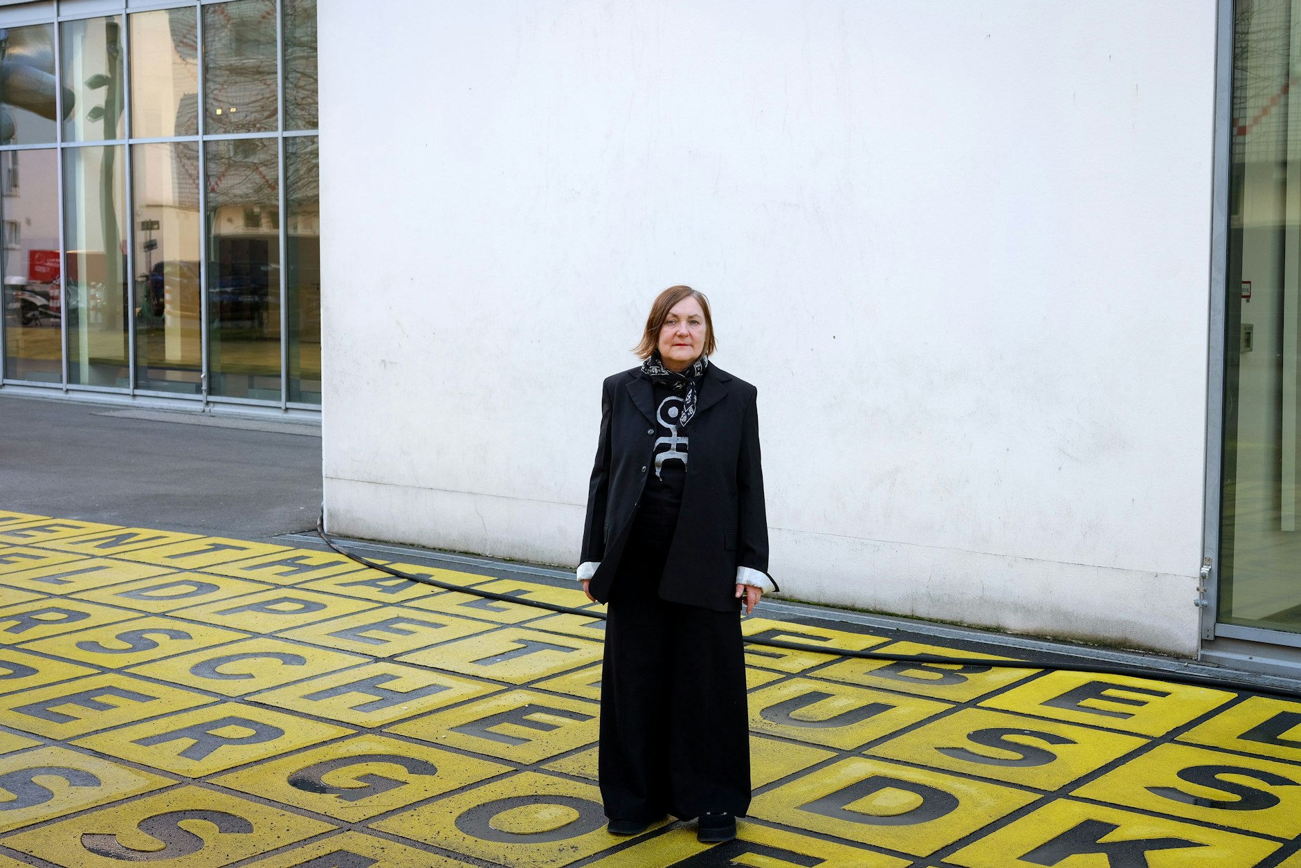 Seit 20 Jahren ist die Berlinerin Käthe Kruse als Solo-Künstlerin erfolgreich. Schon viel länger als Teil des West-Berliner Kunstkollektivs Die Tödliche Doris. Nun widmet die Berlinische Galerie ihr eine große Retrospektive.