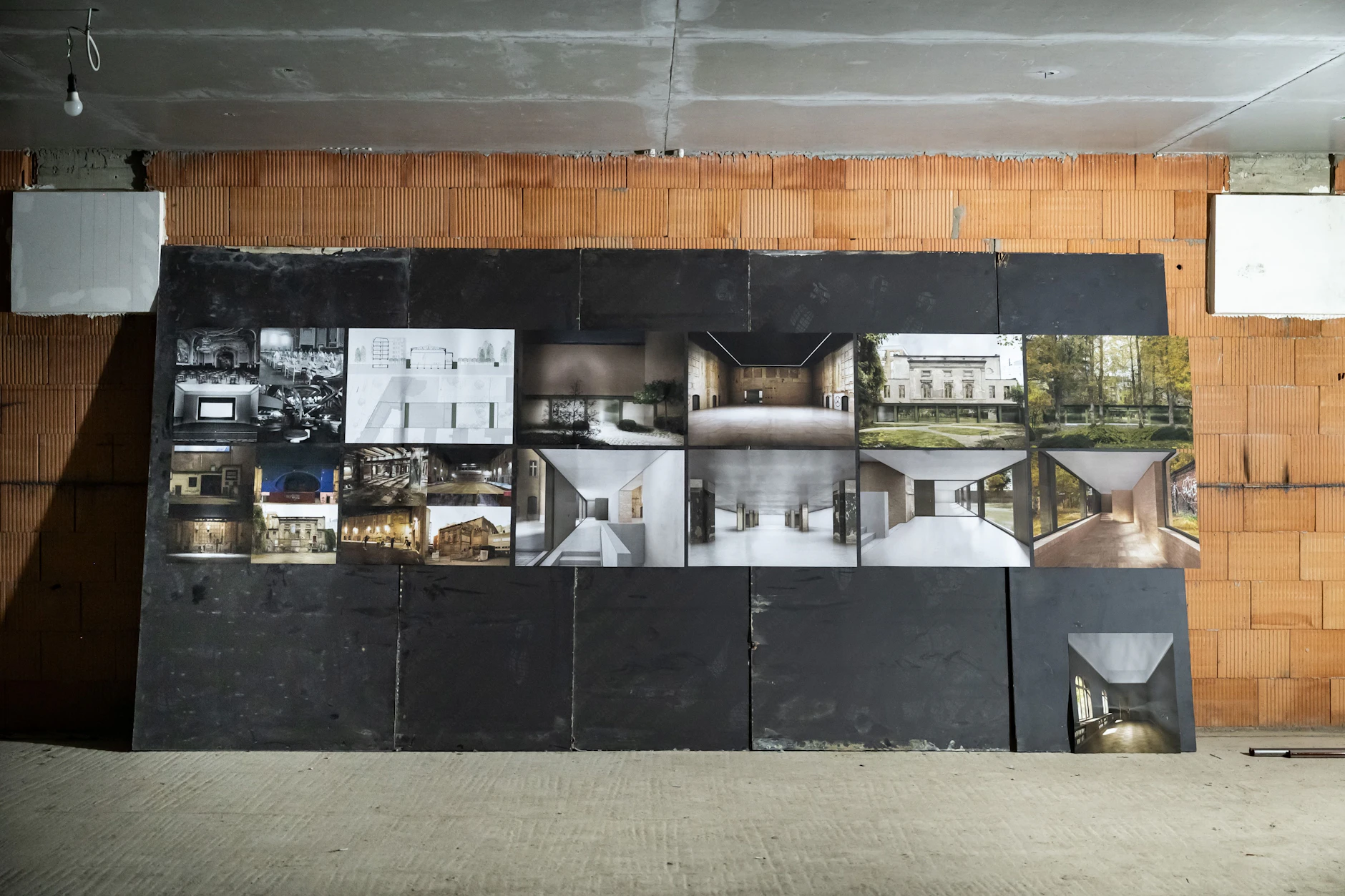 So sollen die Räume einmal aussehen: Visualisierungen auf der Baustelle. Die Eröffnung des Ausstellungshauses ist für Ende des Jahres geplant.