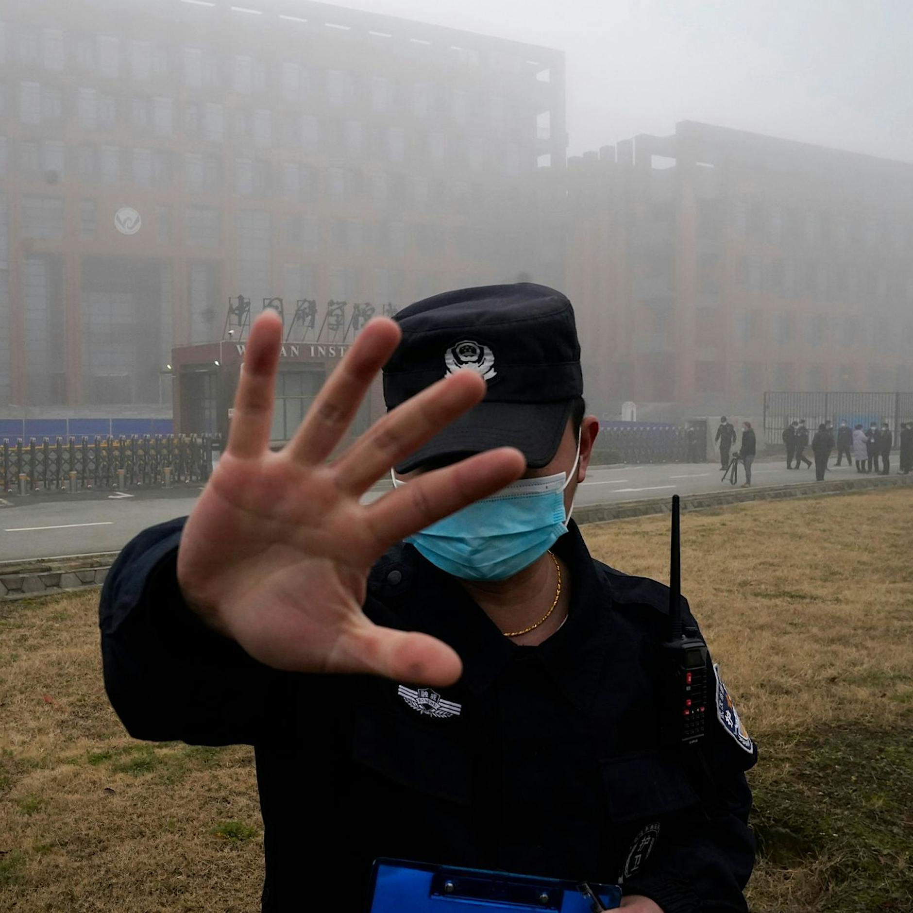 US-Wissenschaftler zum Corona-Ursprung: „Viren-Experimente für Biowaffen genutzt“