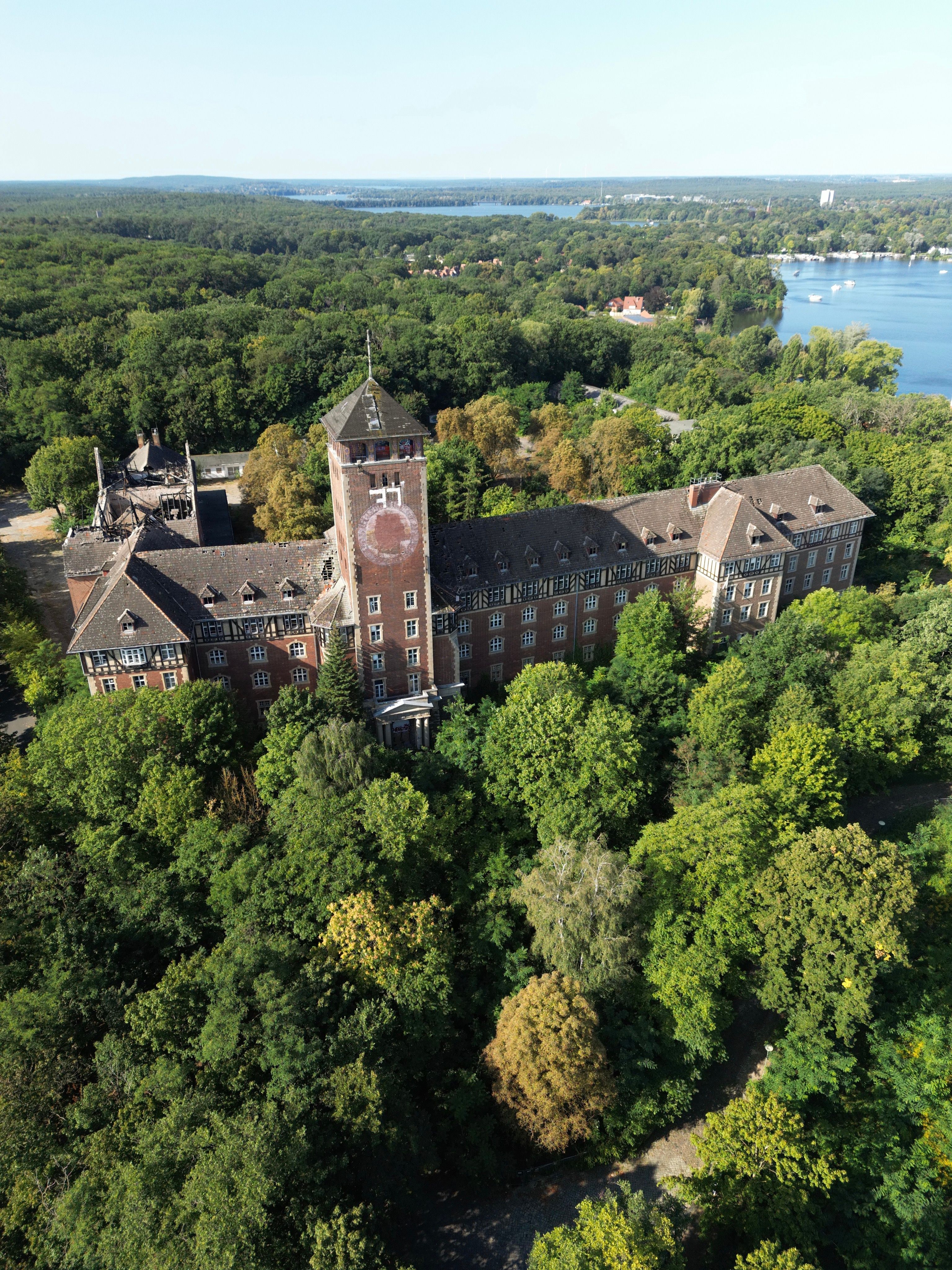 Von Wilhelm II. bis zur SED: Die Geheimnisse des DDR-Kremls