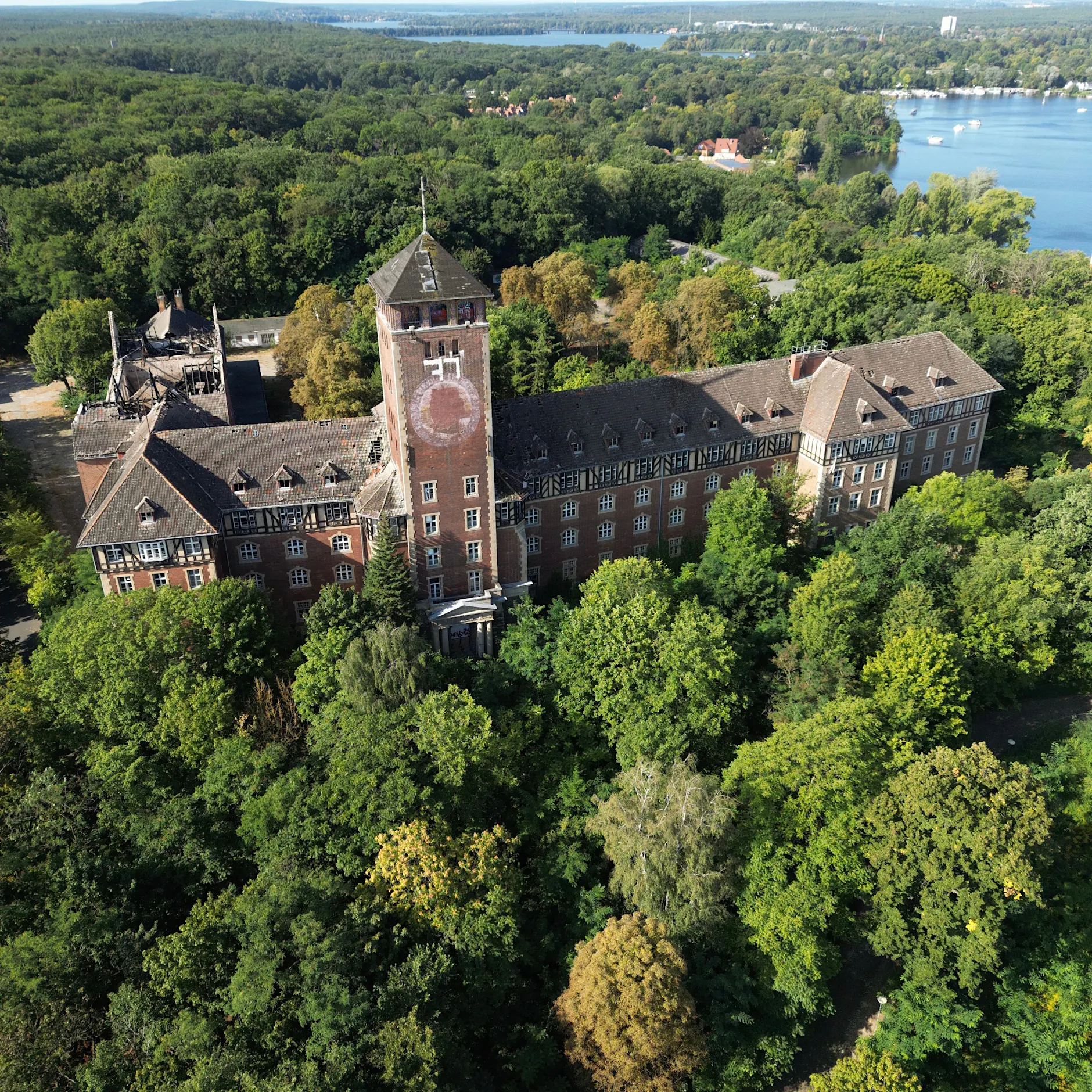 Von Wilhelm II. bis zur SED: Die Geheimnisse des DDR-Kremls