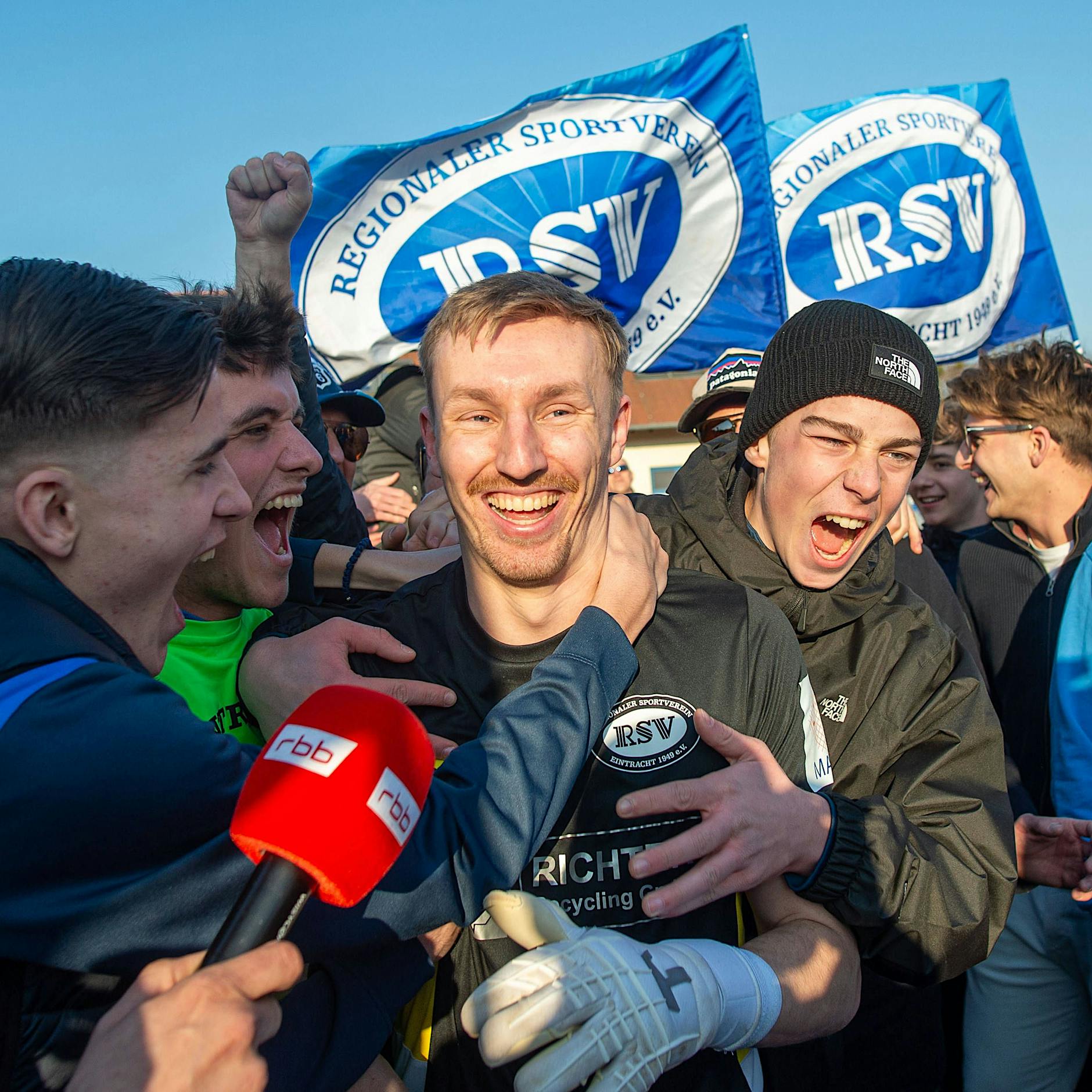 Sensation in Stahnsdorf: Oberligist wirft Energie Cottbus aus dem Pokal