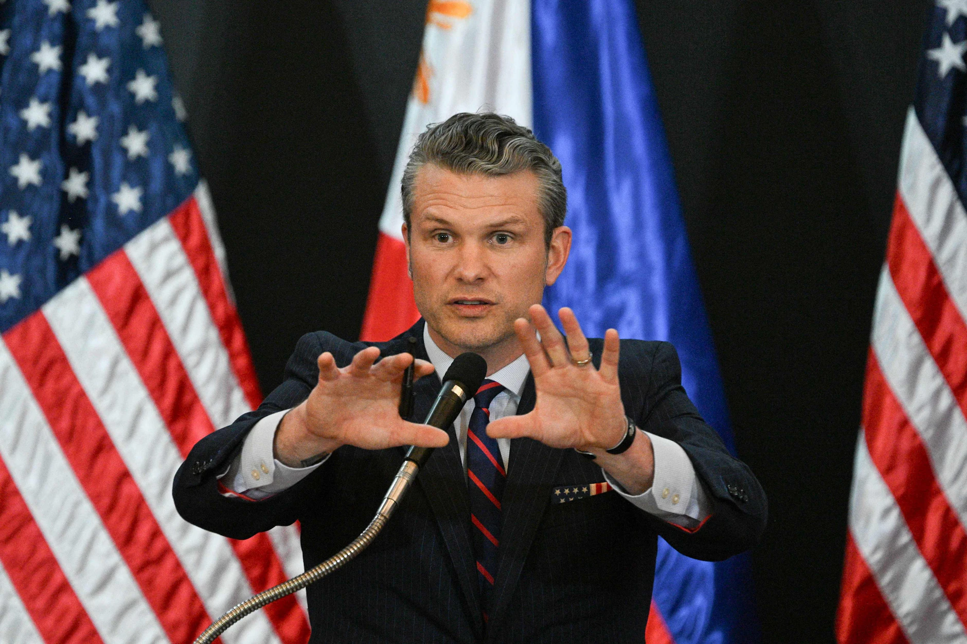 Beschwichtigen ist nicht seines: US-Verteidigungsminister Hegseth