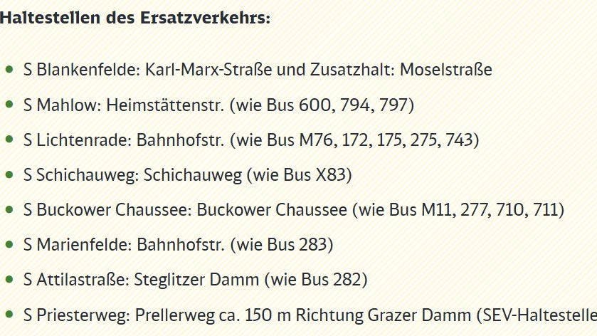 Zwischen Blankenfelde und Priesterweg fahren Busse mit diesen Haltestellen.