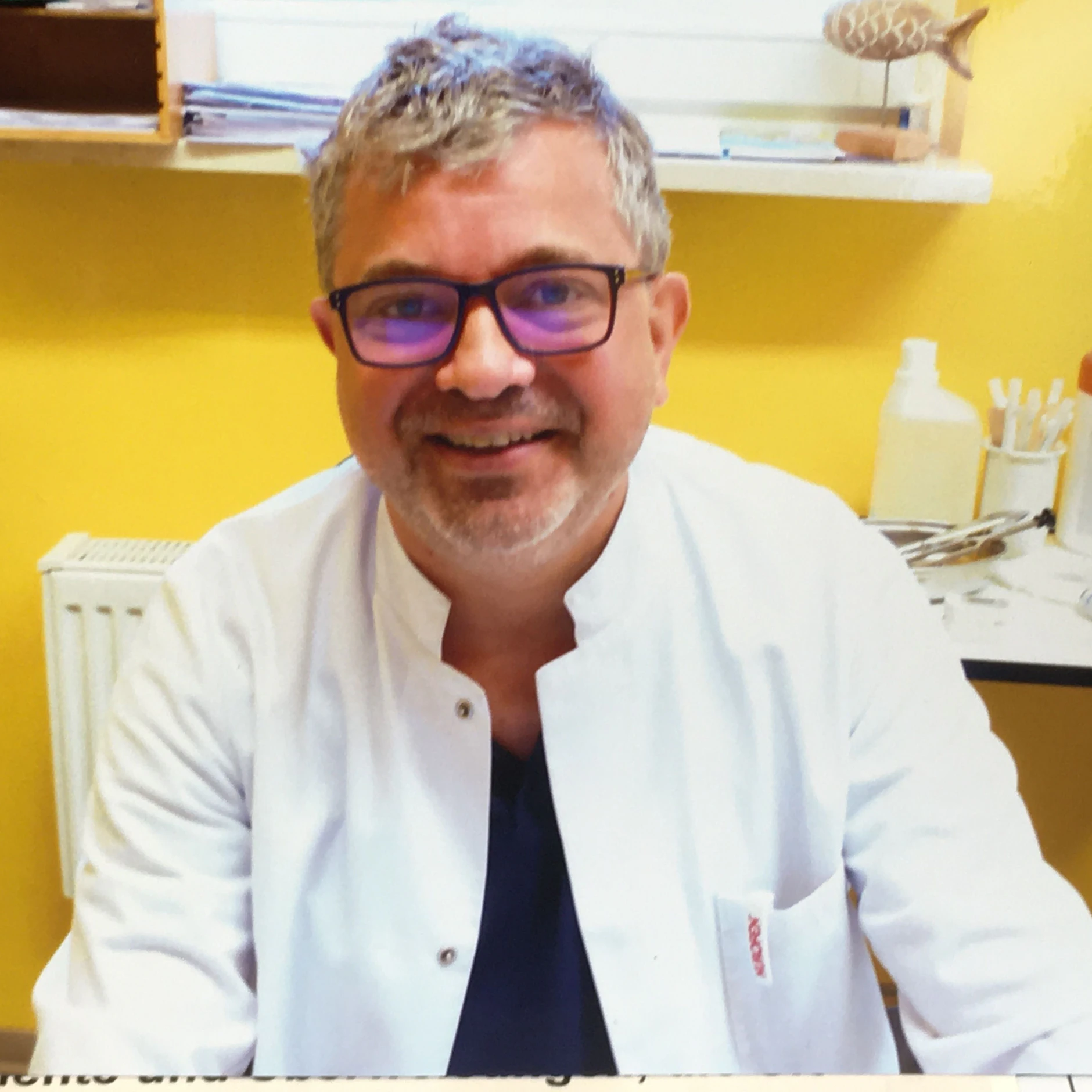 Sven Ola (55) arbeitet seit 25 Jahren als Arzt, erst als Chirurg, dann als Hausarzt. 