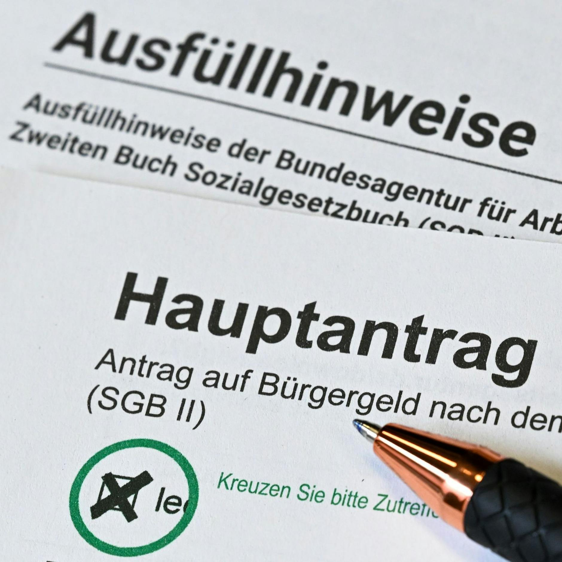 Image - Kostenexplosion: Bürgergeld-Zahlungen steigen laut Statistik weiter stark