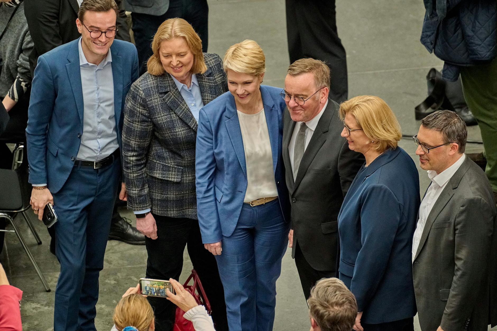 Bärbel Bas, Manuela Schwesig, Boris Pistorius und Anke Rehlinger kurz vor der Präsentation des Koalitionsvertrags von CDU/CSU und SPD