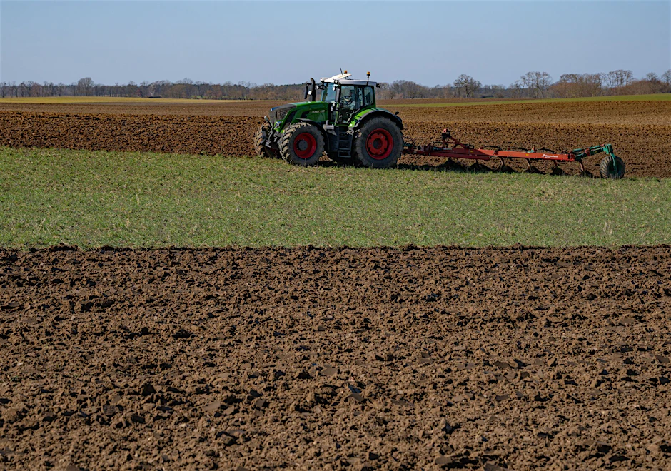 Die steigenden Preise für Ackerboden in Thüringen erfordern ein Eingreifen des Landes, meint die Linke.