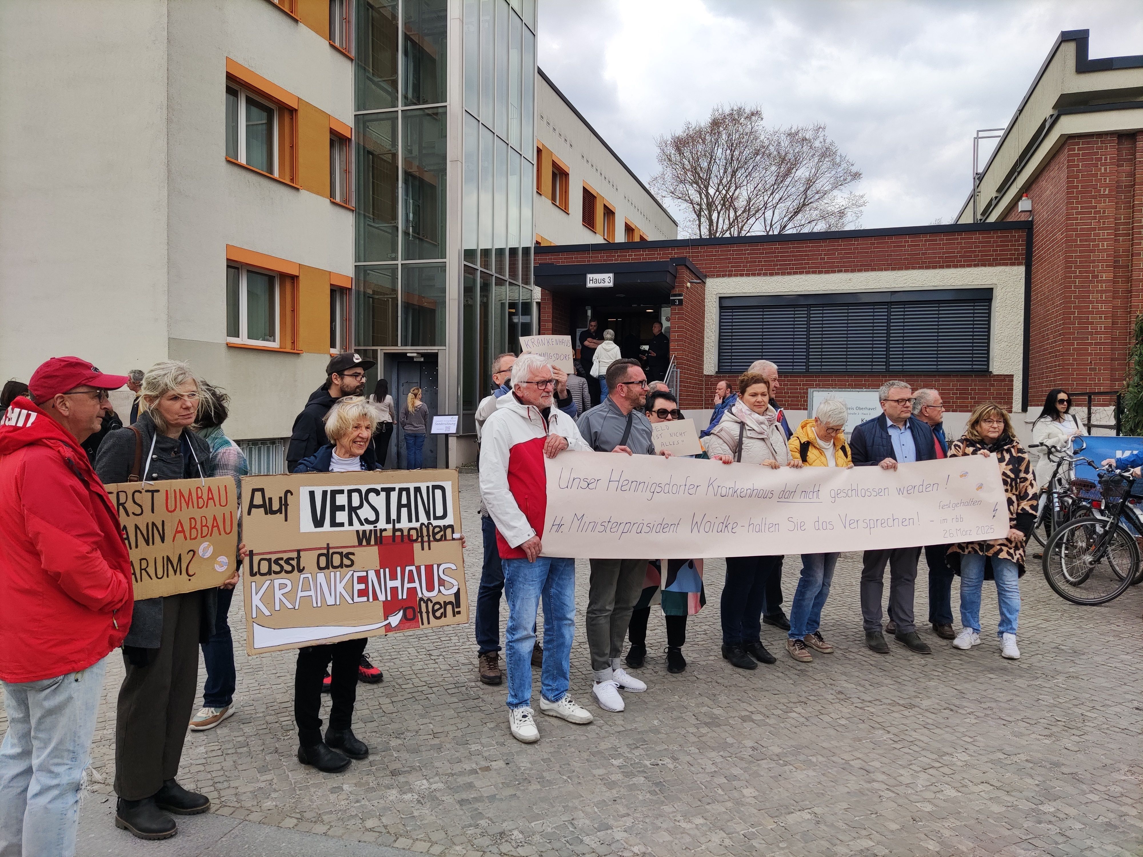 Krankenhaus-Krise: Eine Klinik muss schließen, zwei droht die Insolvenz