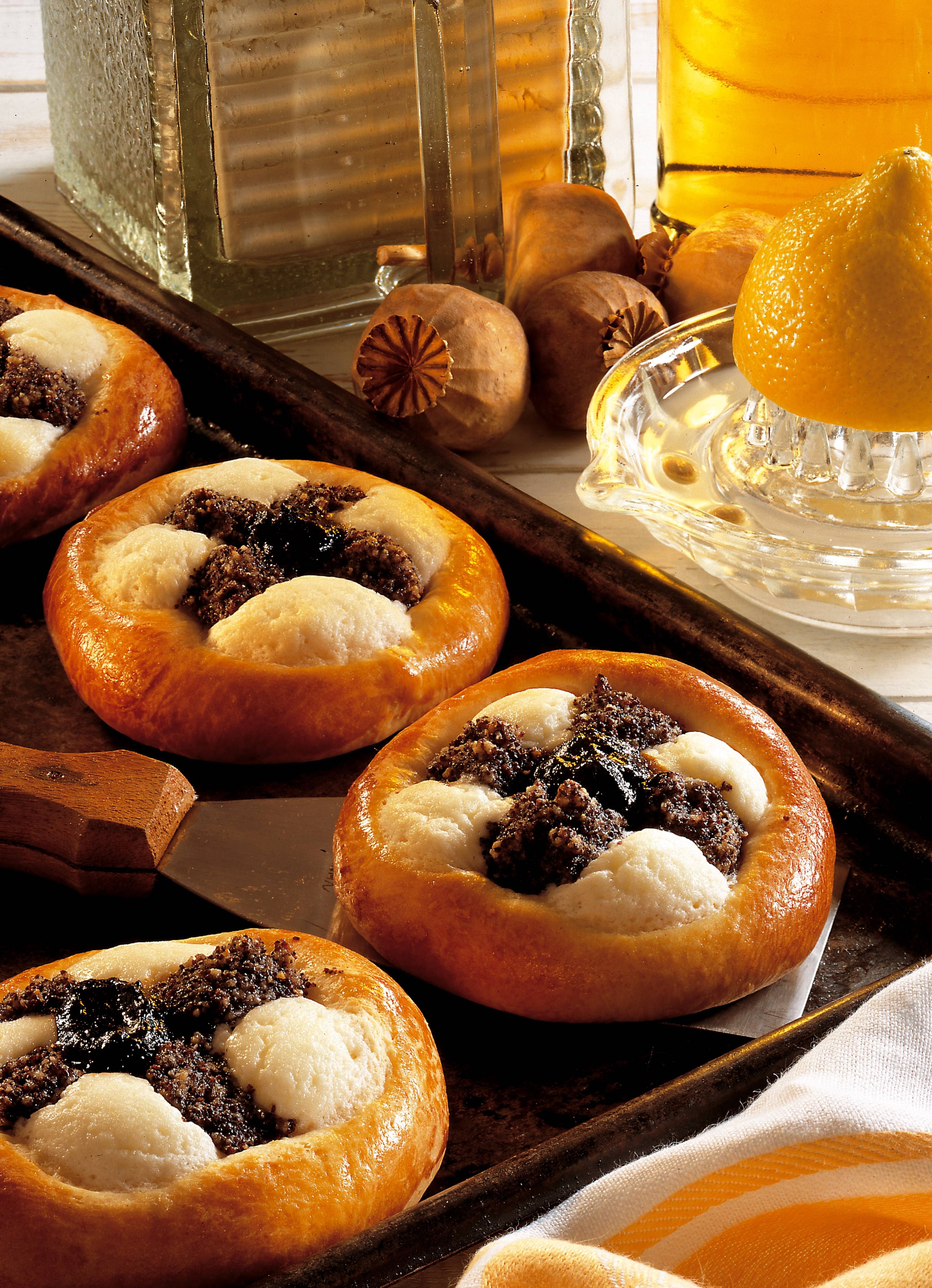 Altes Rezept aus dem DDR-Backbuch: So backen sie leckere Kolatschen