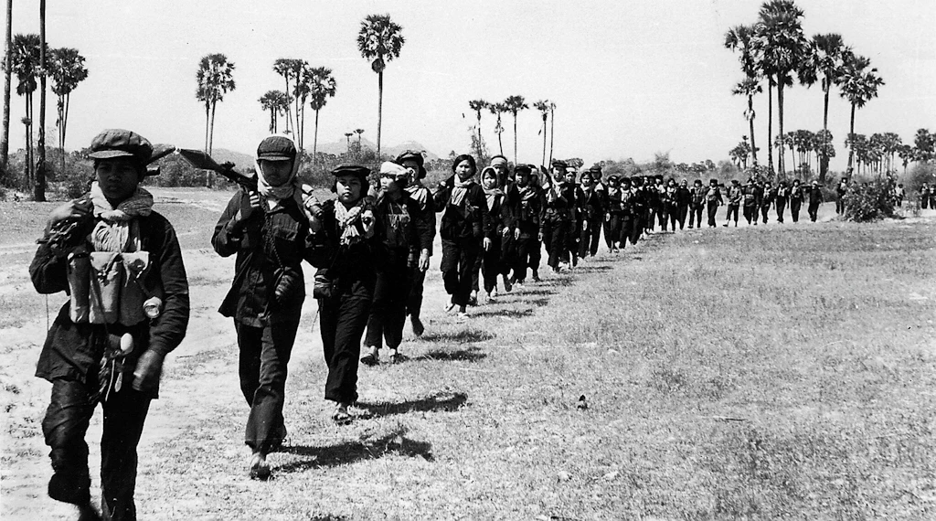 Zwischen Traumata und Träumen: Kambodscha und der lange Schatten der Roten Khmer