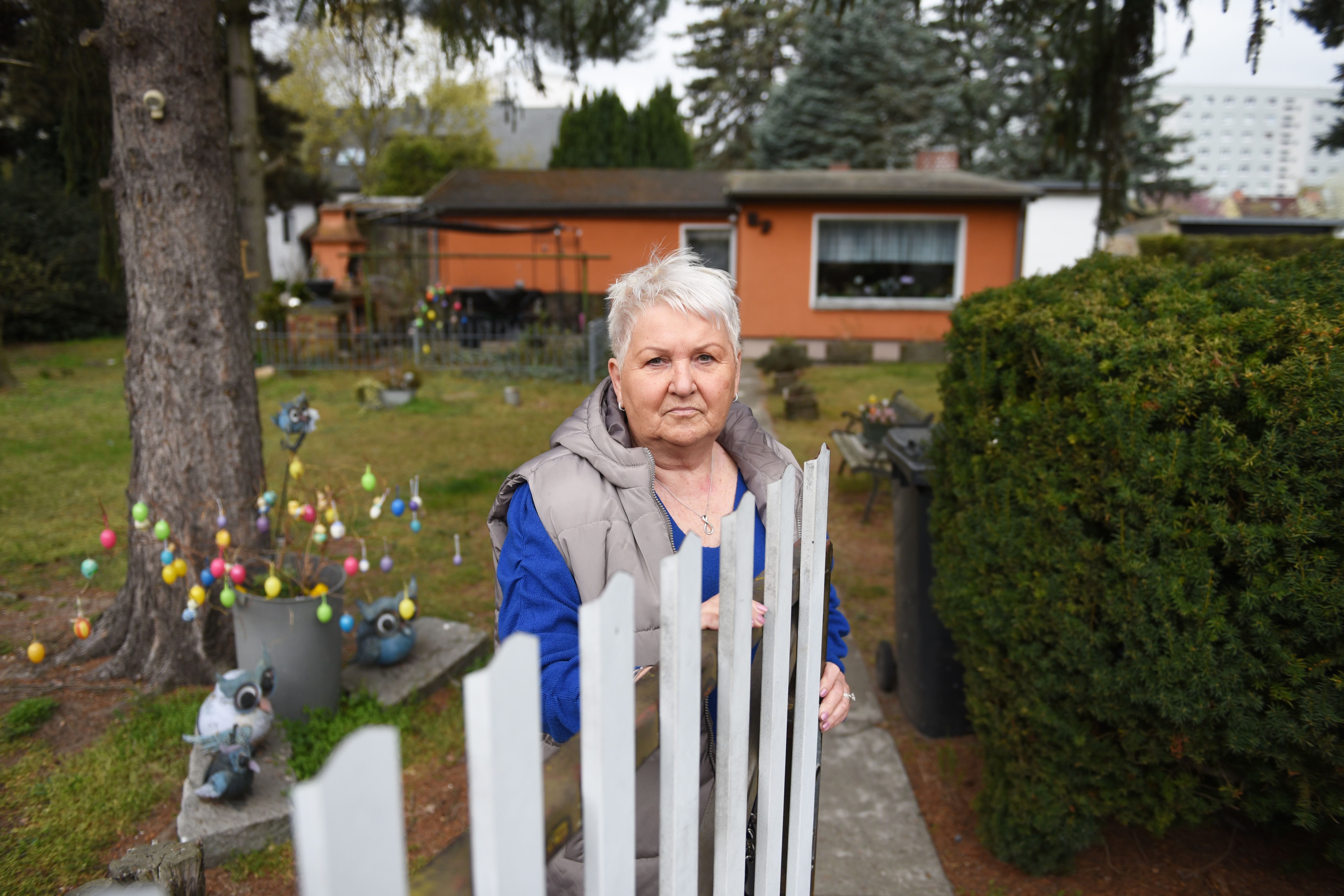 Berlin-Marzahn: Gierige Erben aus Bayern vertreiben 70-Jährige aus ihrem Haus