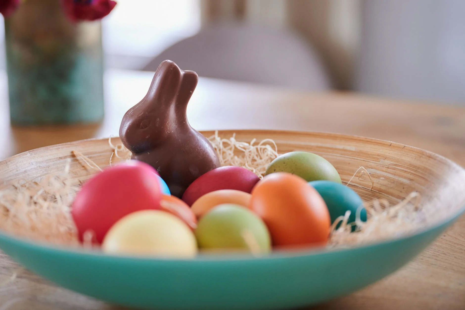 Schokohasen gehören zu Ostern dazu – doch 2026 greifen viele Kunden lieber zur günstigeren Variante.