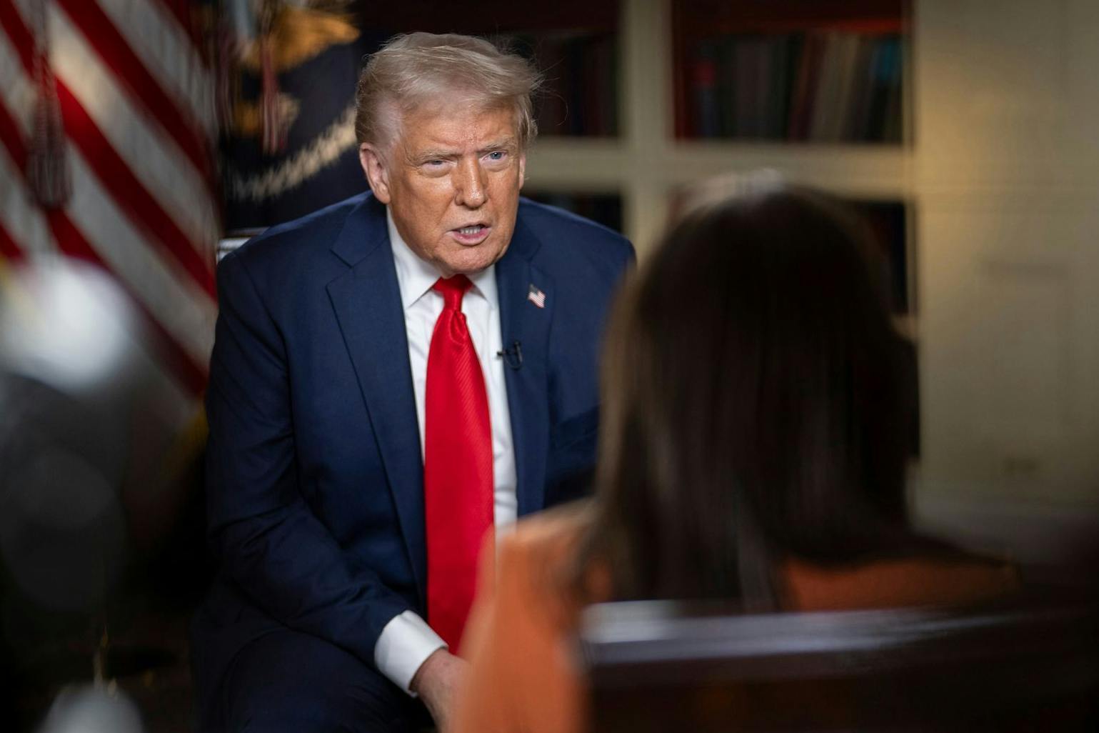 Präsident Trump in einem Interview: Erstmals signalisiert seine Regierung, die Bemühungen um ein Ende des Ukrainekrieges aufzugeben.