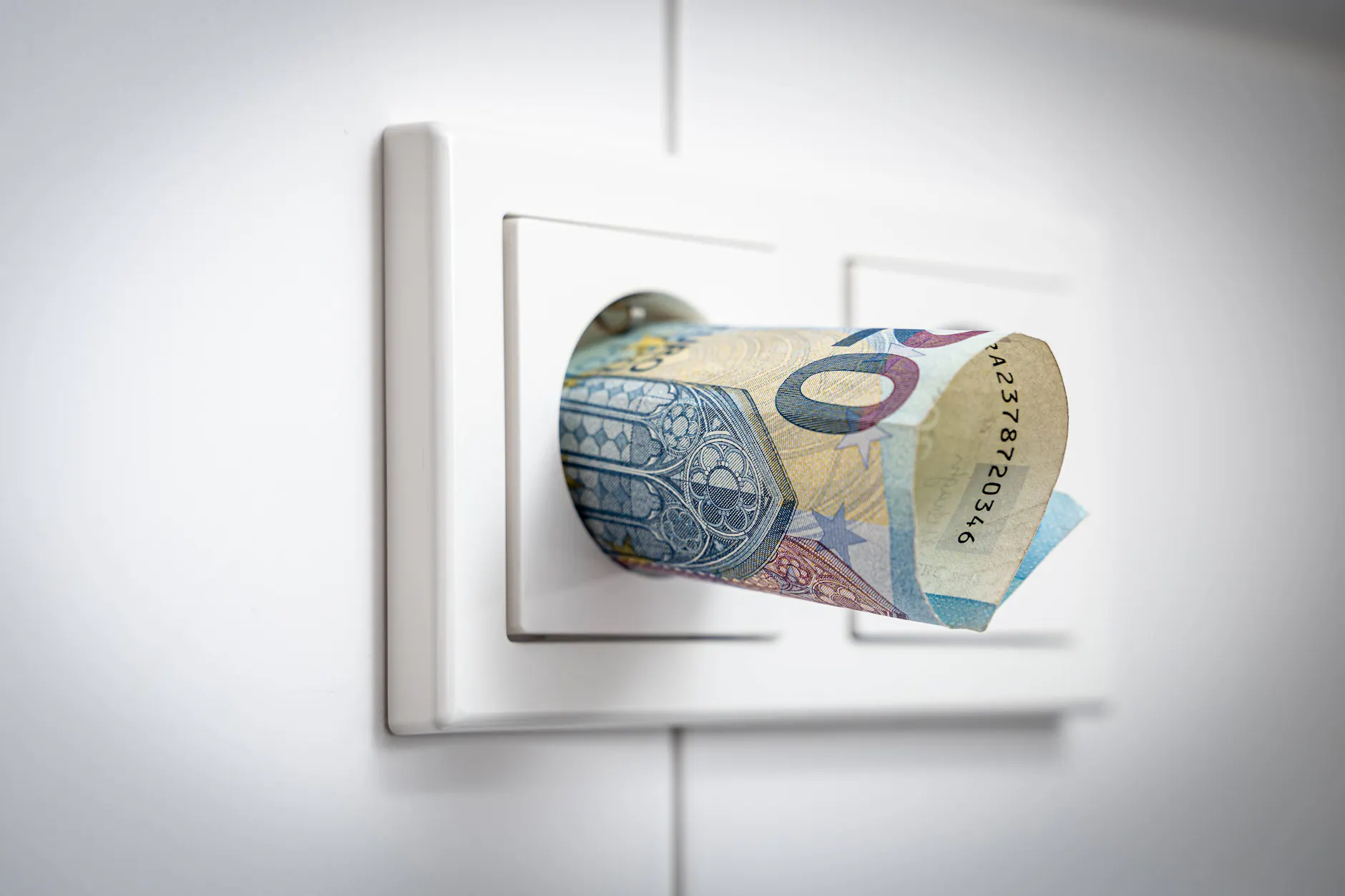 Vattenfall erhöht Strompreise zum Juli im Grundversorgertarif um acht Prozent.