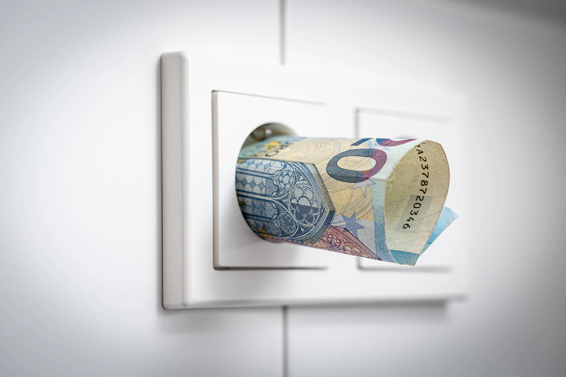 Vattenfall erhöht Strompreise zum Juli im Grundversorgertarif um acht Prozent.