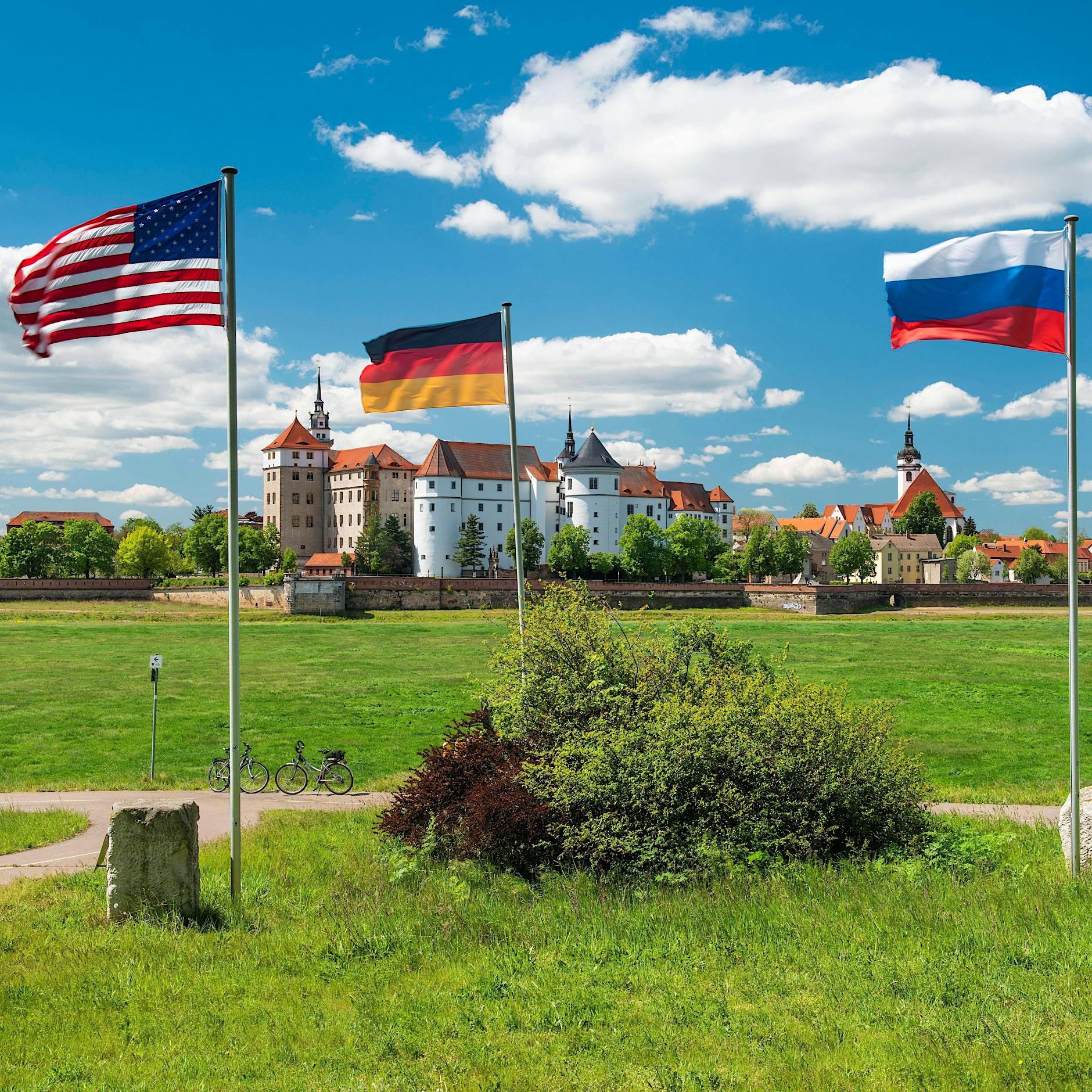 Kriegs-Gedenken in Torgau: Kein Hausverbot für russischen Botschafter