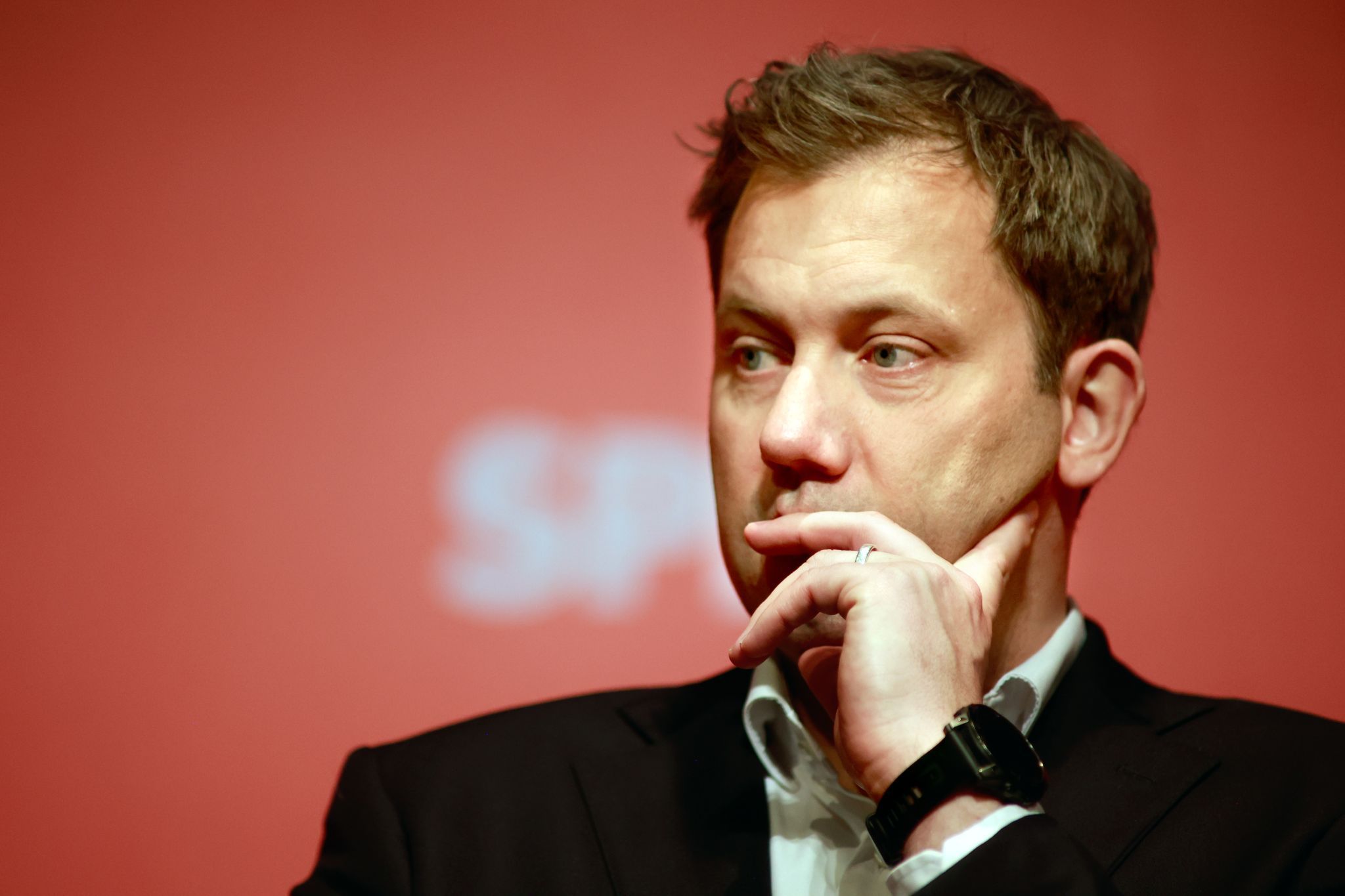 Klingbeil bleibt hart: Trotz Linken-Enthaltung fordert er eigene Mehrheit bei Rentenreform