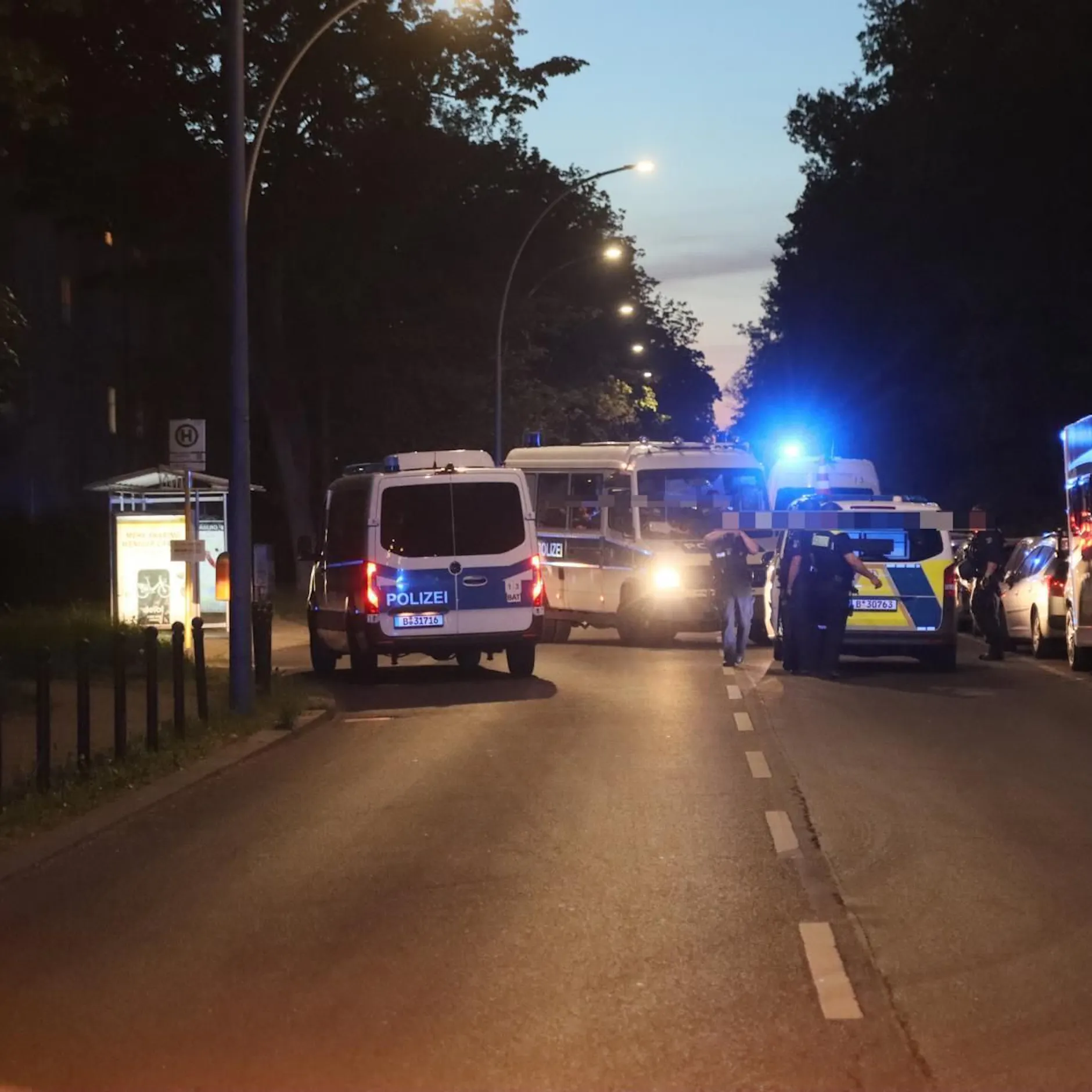 Angst in Berlin-Treptow: Zweimal Schüsse, Anwohner alarmieren Polizei