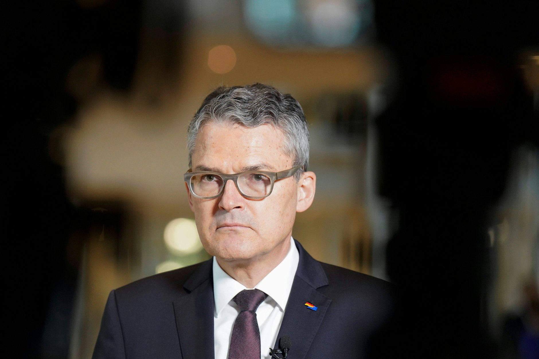 Wer so schaut, der sieht Russen! Überall Russen!