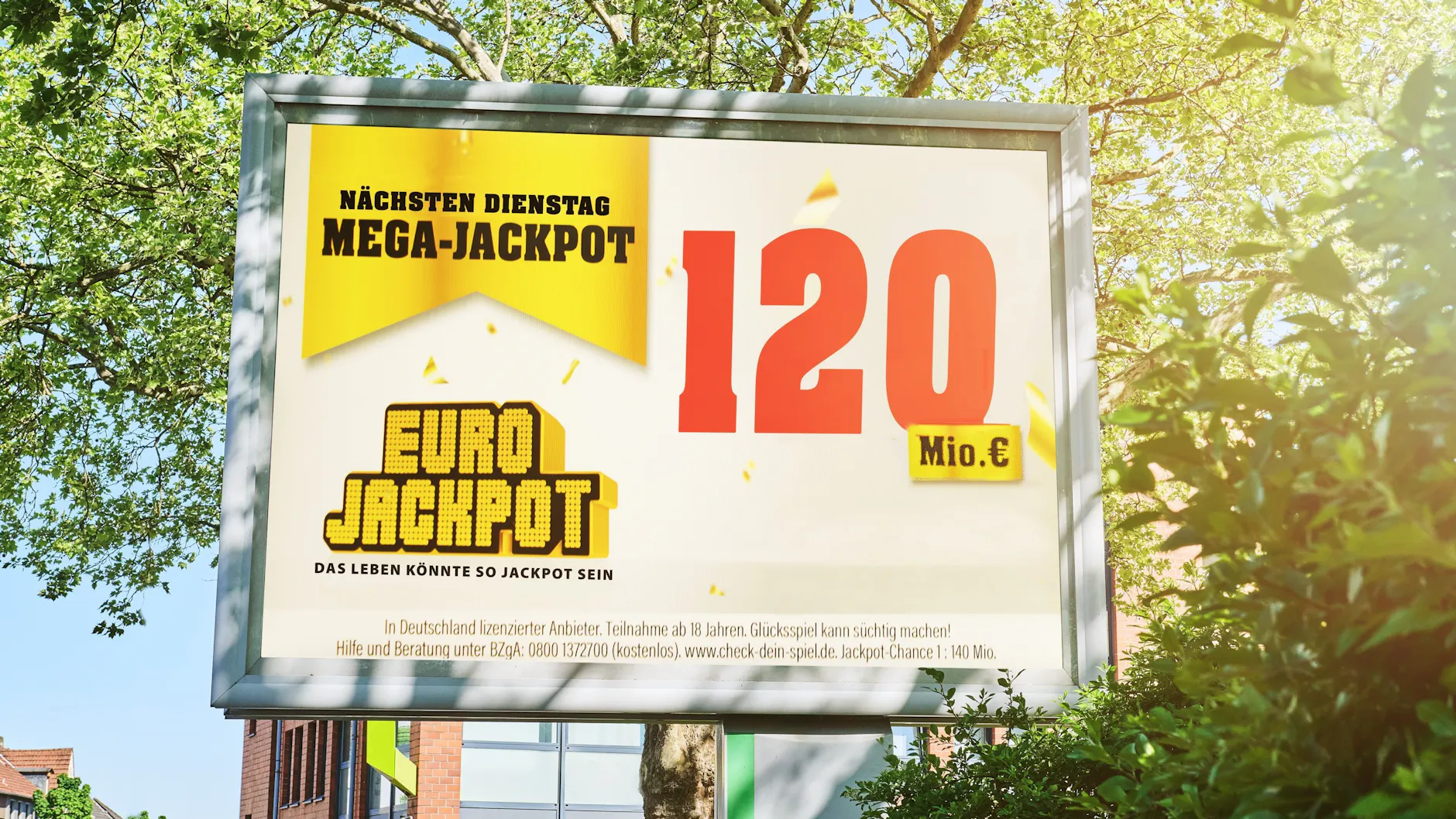 Erstmals in diesem Jahr ist der Eurojackpot auf seine maximale Summe angestiegen. Um 120 Millionen Euro geht es am kommenden Dienstag (6. Mai) für die Spielteilnehmer aus 19 europäischen Ländern.