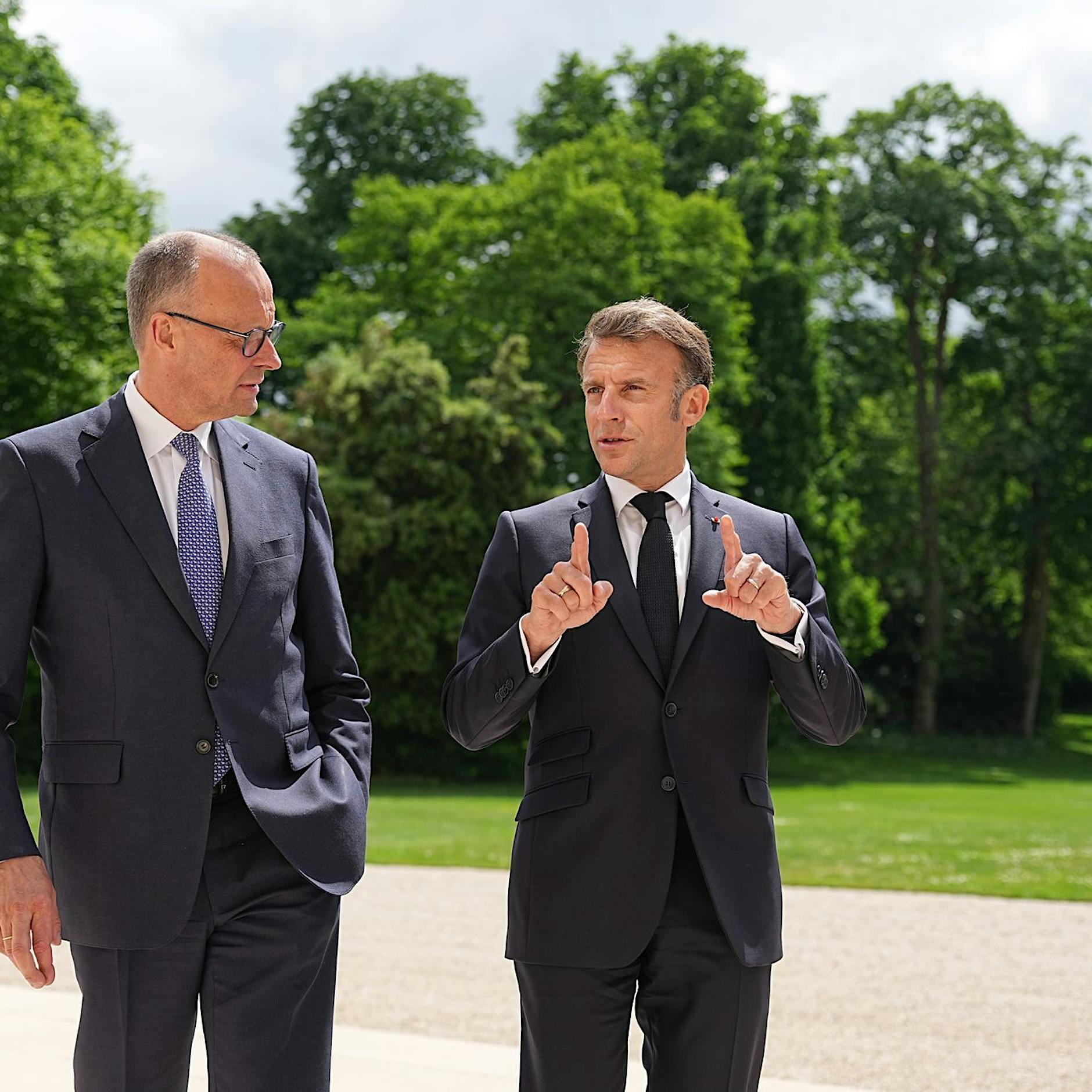 Liveblog US-Angriff auf Iran: Merz, Macron und Starmer warnen Teheran vor Eskalation des Konflikts