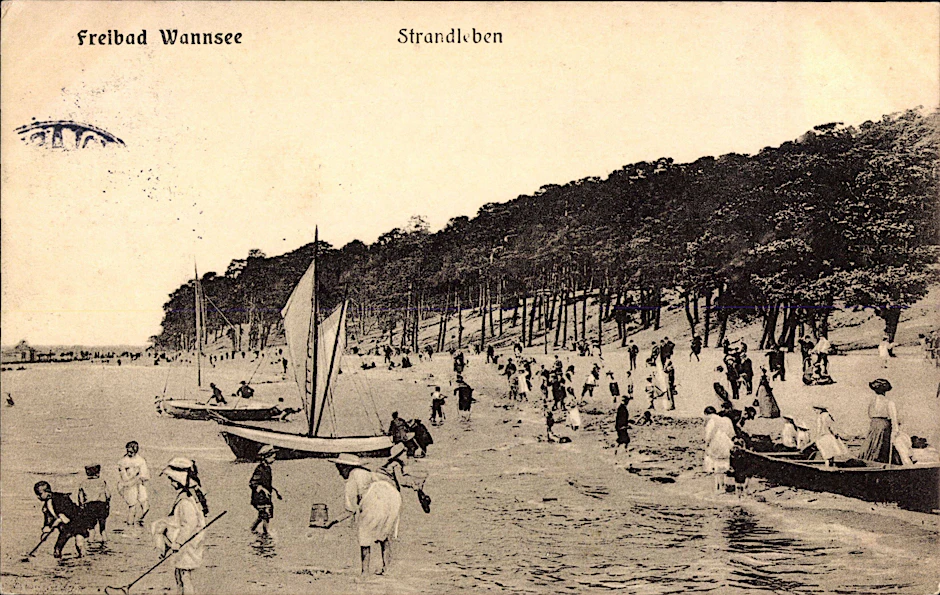 Postkartenmotiv des Strandbads Wannsee - hier arbeitete Alfred Obendorf als Bademeister.