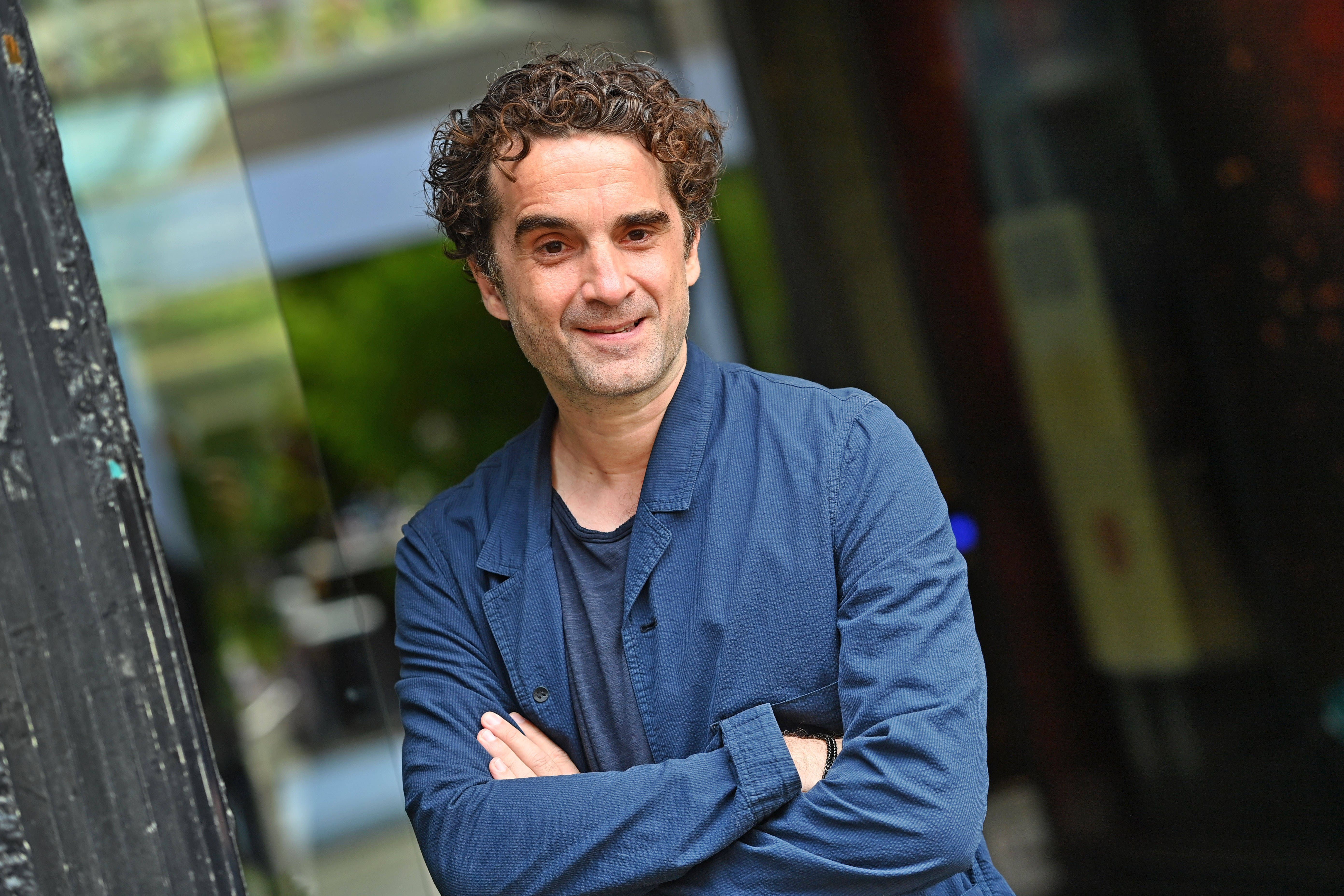 Er hortete zu Hause Bargeld: Einbrecher räumen Wohnung von Oliver Wnuk aus