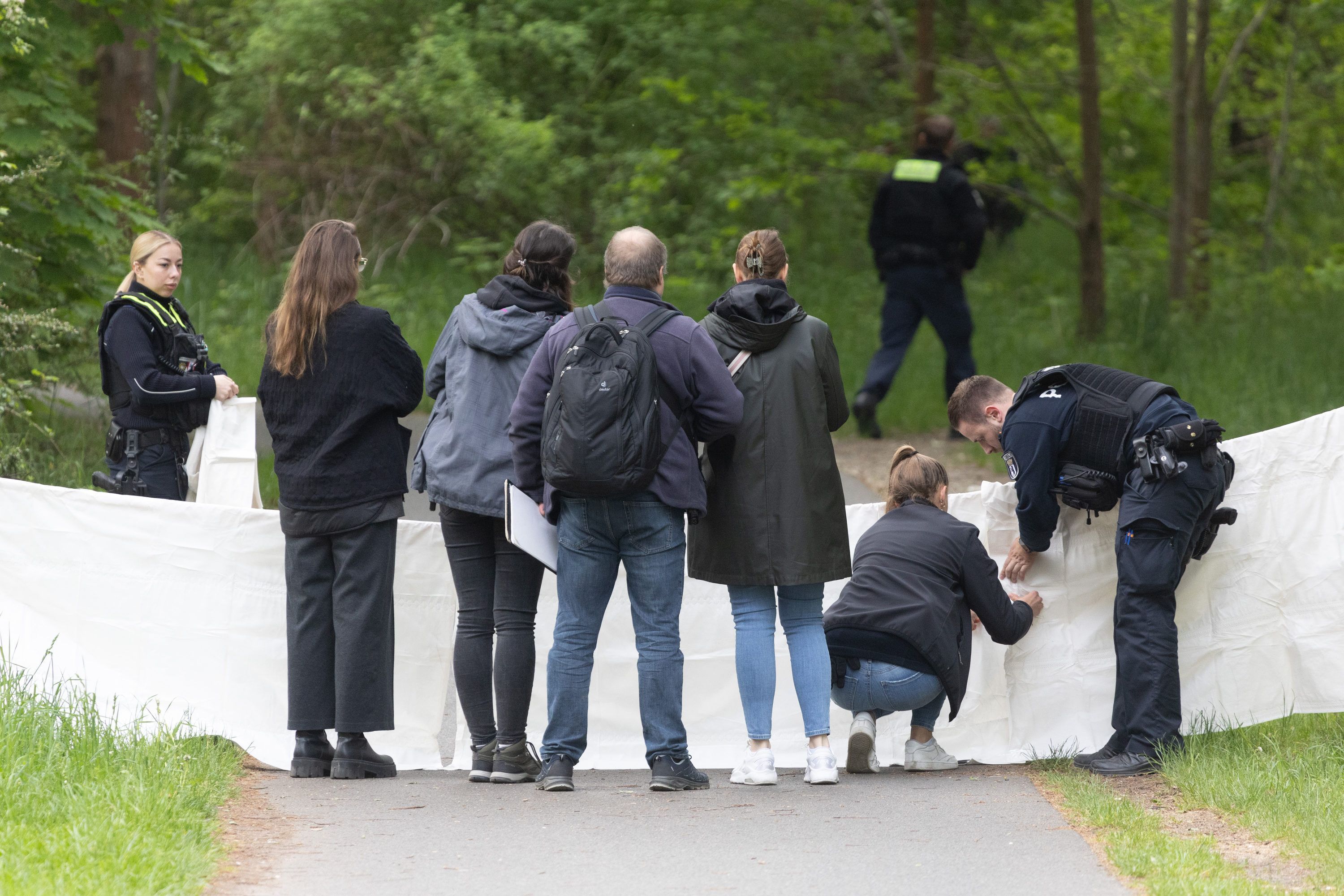 Image - Schockfund in Berlin-Neukölln: Polizist findet totes Baby am Wegesrand
