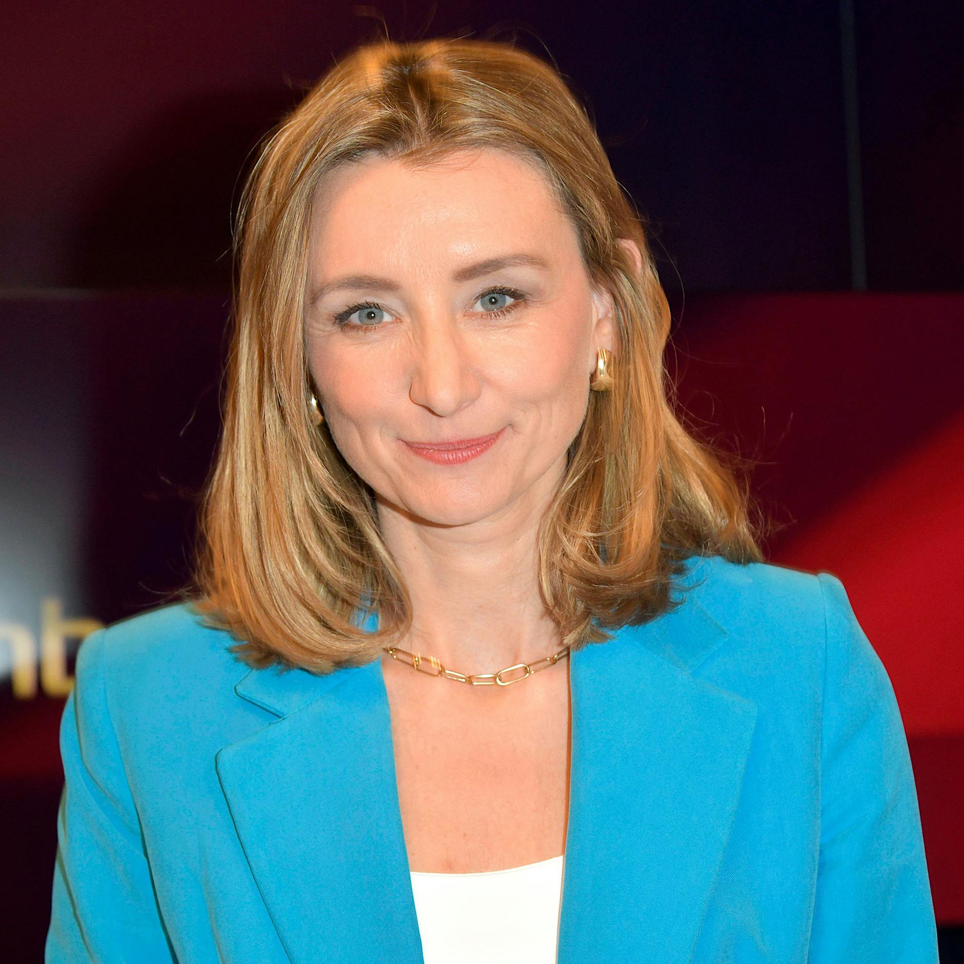 In der Corona-Pandemie giftete sie gegen Ungeimpfte, jetzt spricht diese ARD-Journalistin für Dobrindt